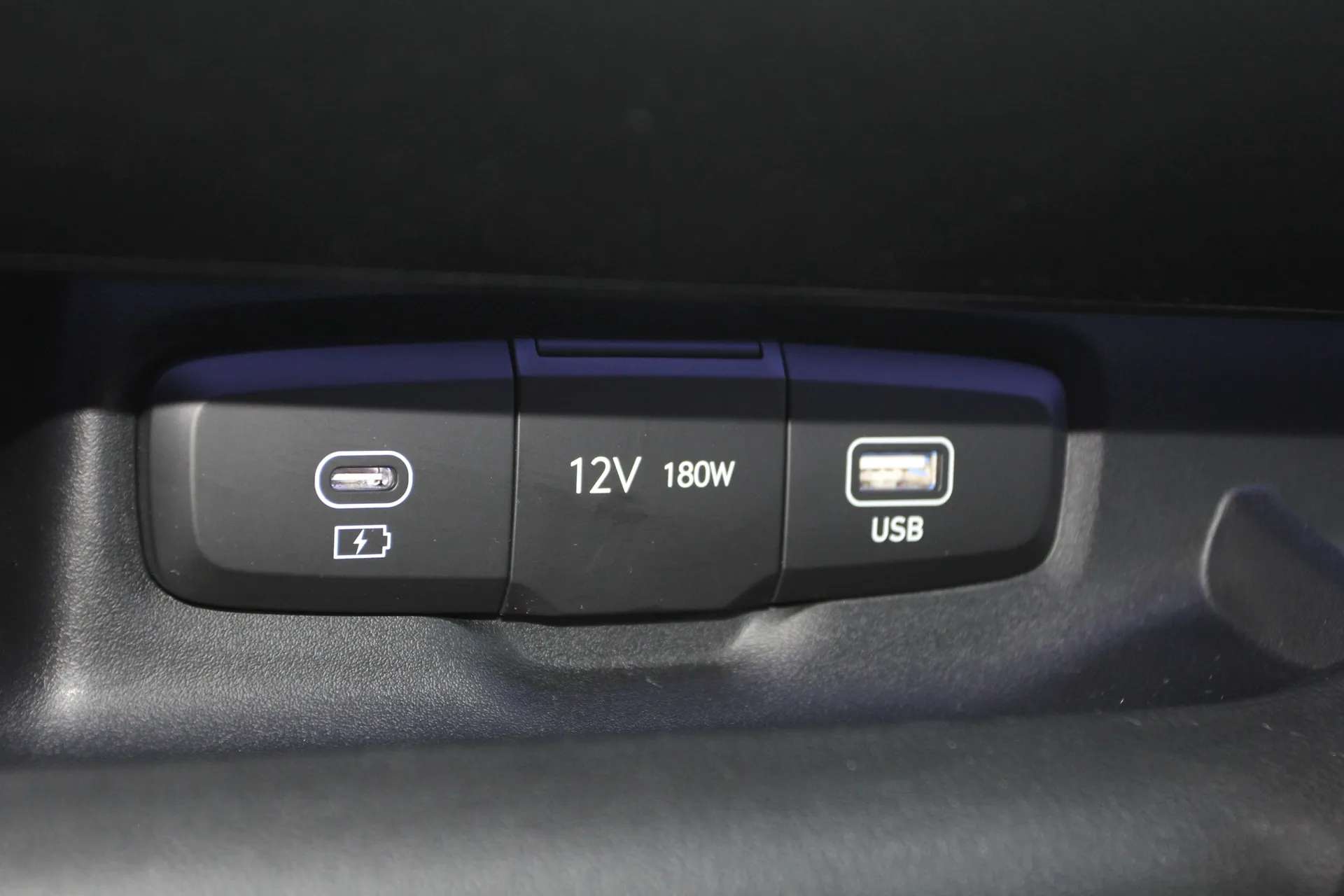 2026 HYUNDAI INSTER 2026 HYUNDAI INSTER