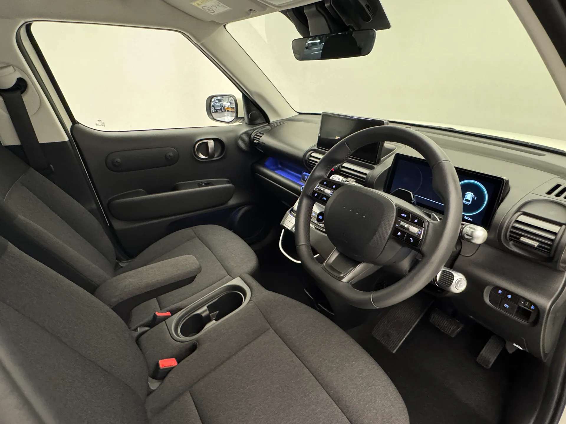 2025 HYUNDAI INSTER 2025 HYUNDAI INSTER