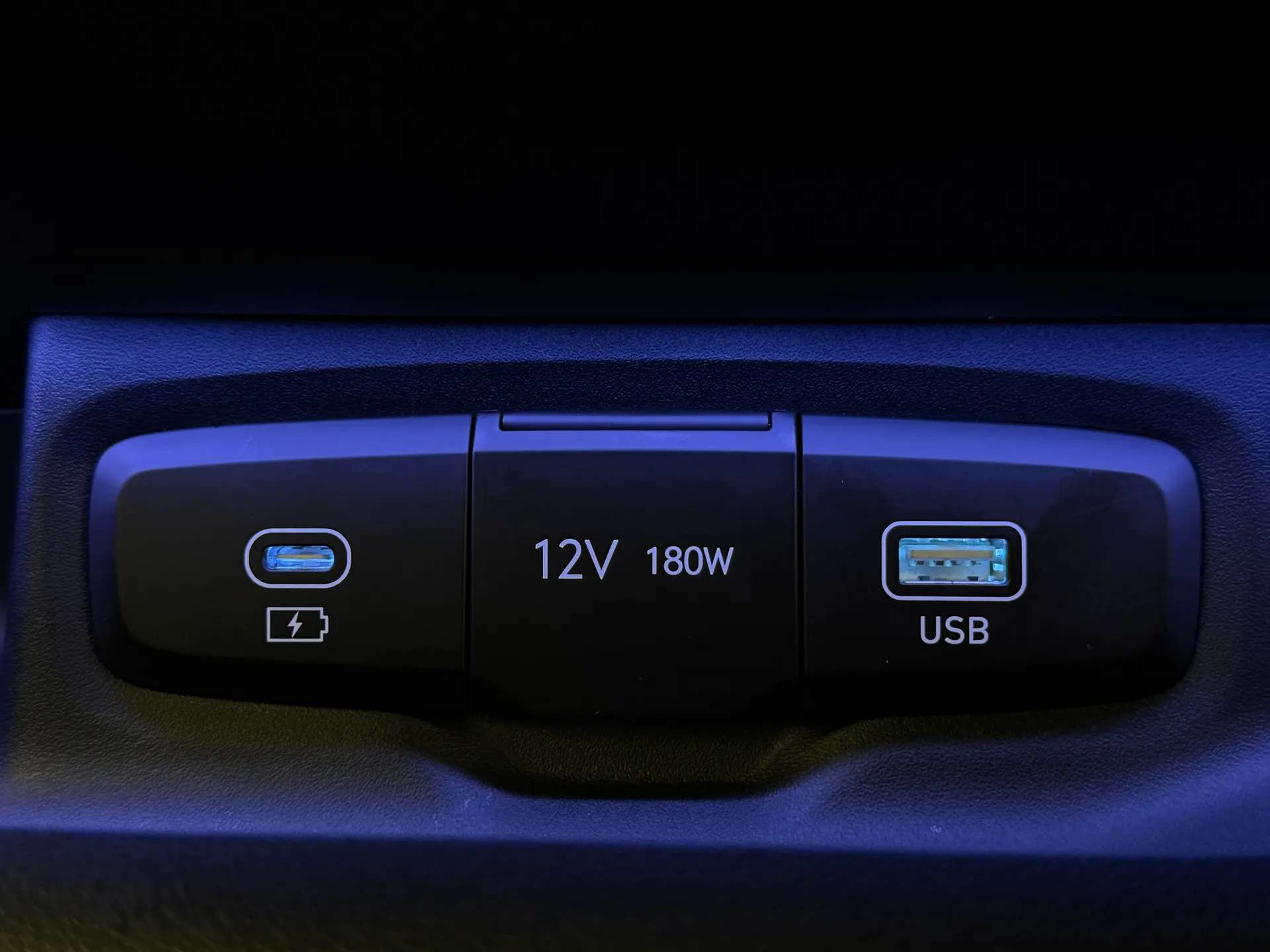 2025 HYUNDAI INSTER 2025 HYUNDAI INSTER