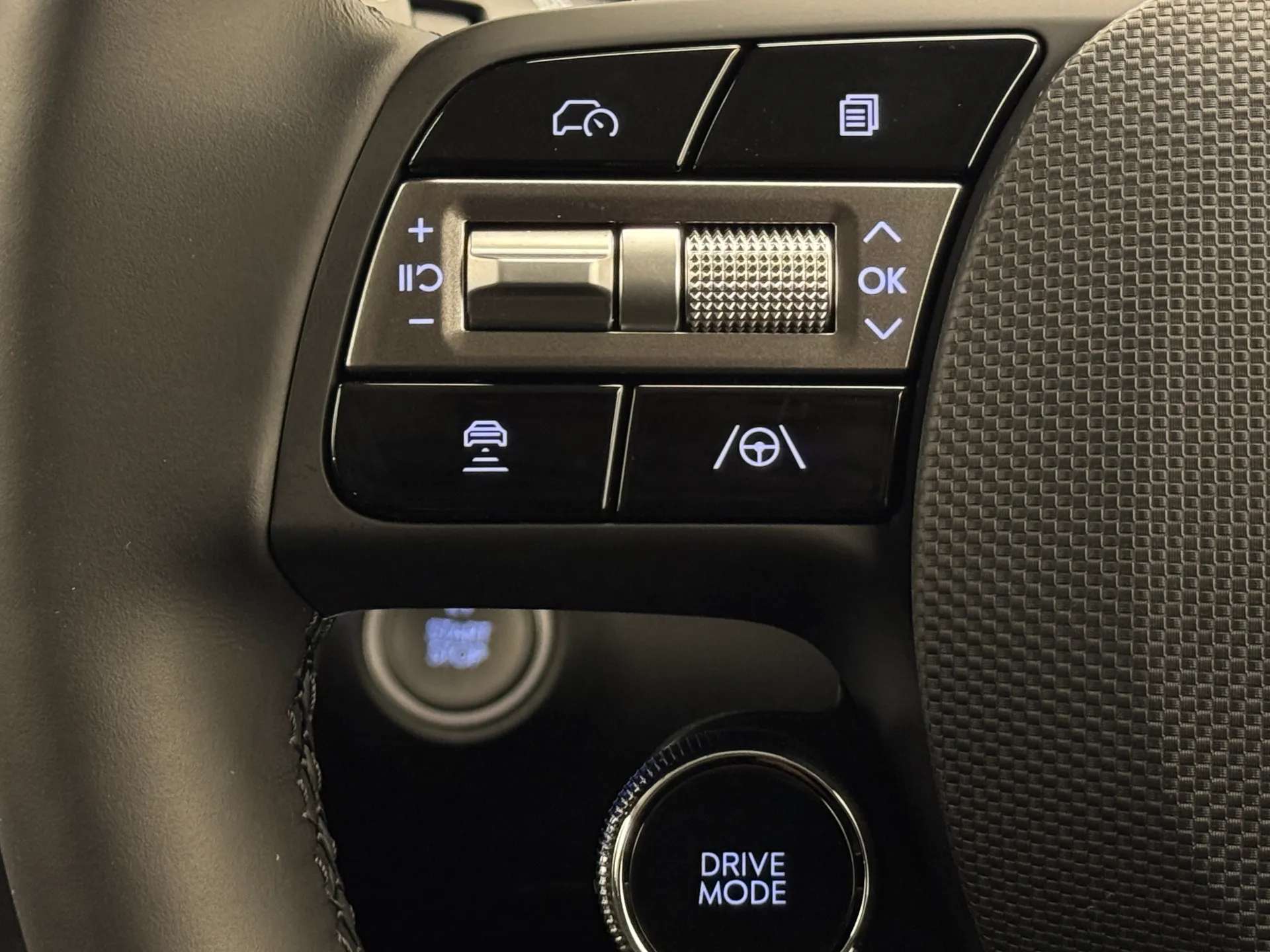 A 2025 HYUNDAI INSTER 85kW 02 49kWh 5dr Auto â223--229 MILES DRIVING RANGEâ A 2025 HYUNDAI INSTER 85kW 02 49kWh 5dr Auto â223--229 MILES DRIVING RANGEâ