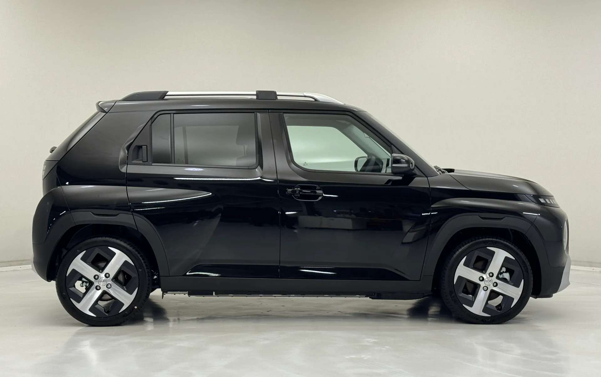 2025 HYUNDAI INSTER 2025 HYUNDAI INSTER