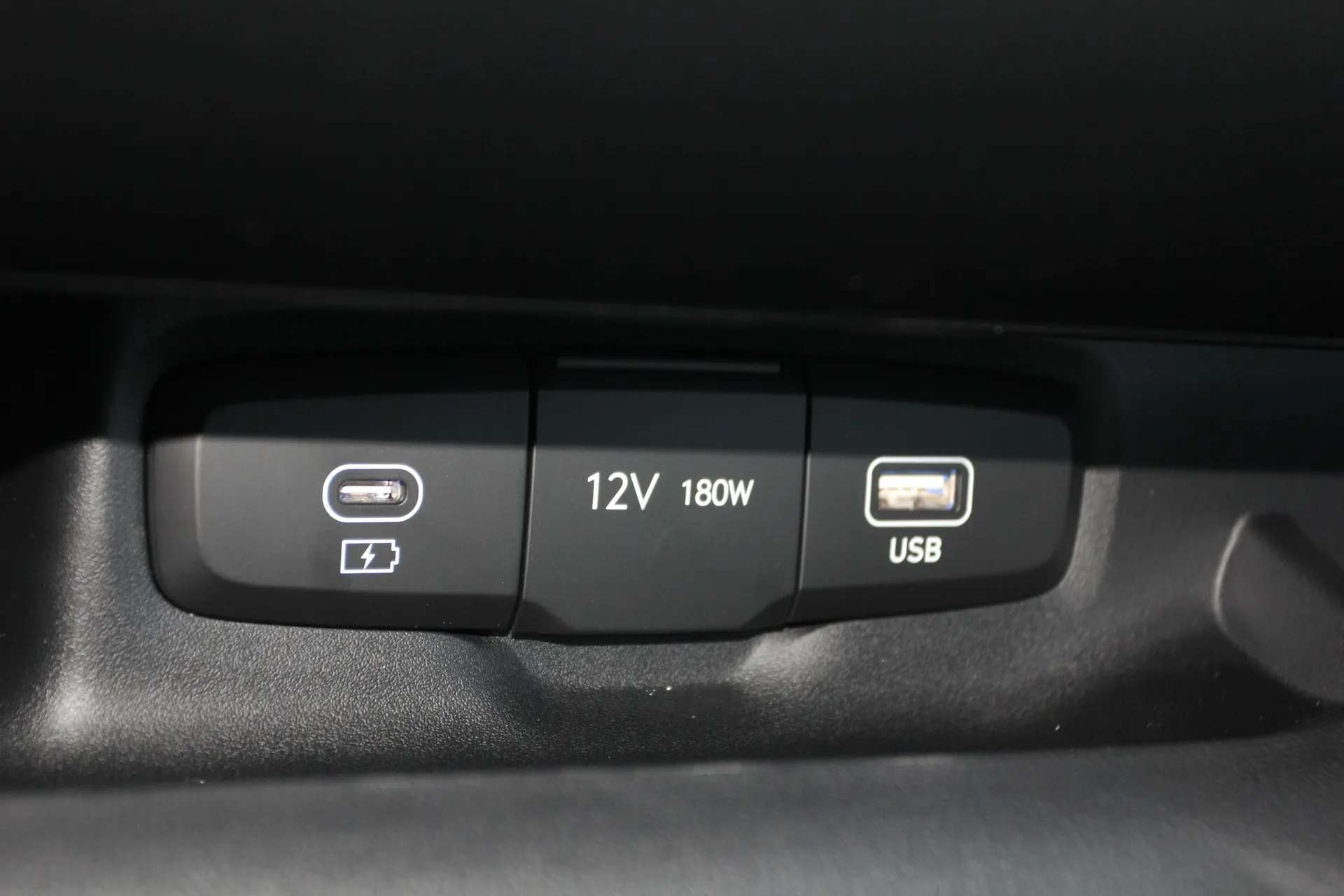 2026 HYUNDAI INSTER 2026 HYUNDAI INSTER