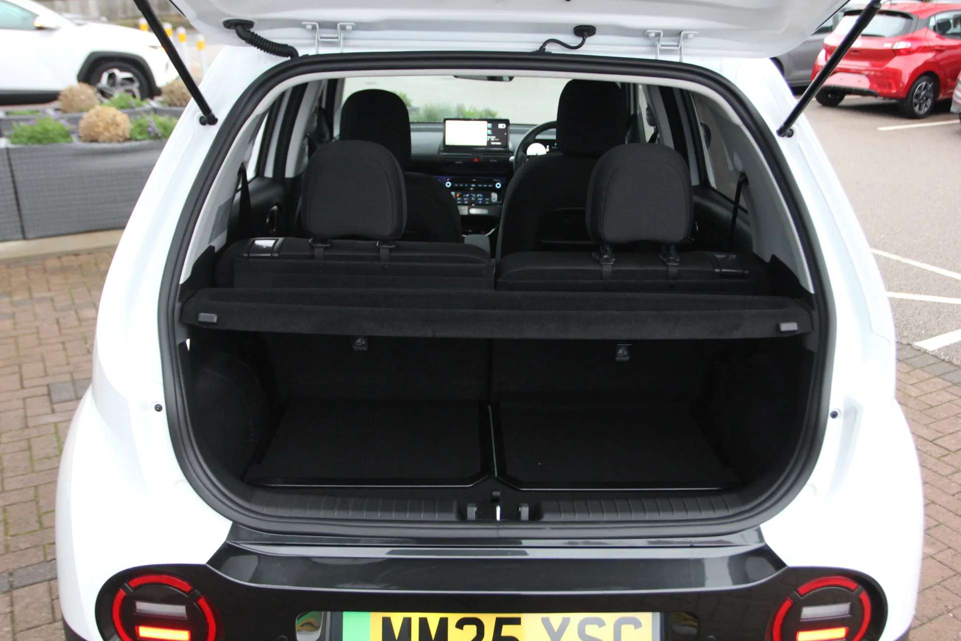 2025 HYUNDAI INSTER 2025 HYUNDAI INSTER