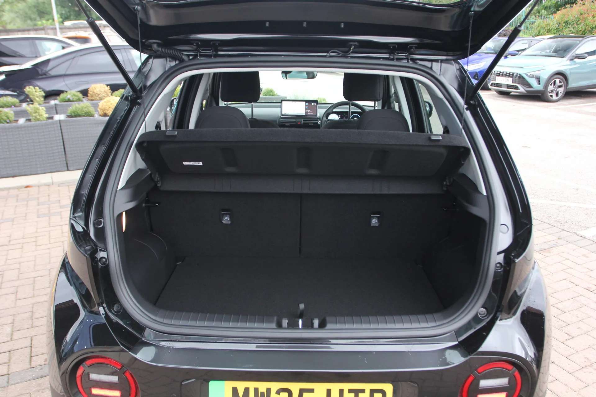 2025 HYUNDAI INSTER 2025 HYUNDAI INSTER