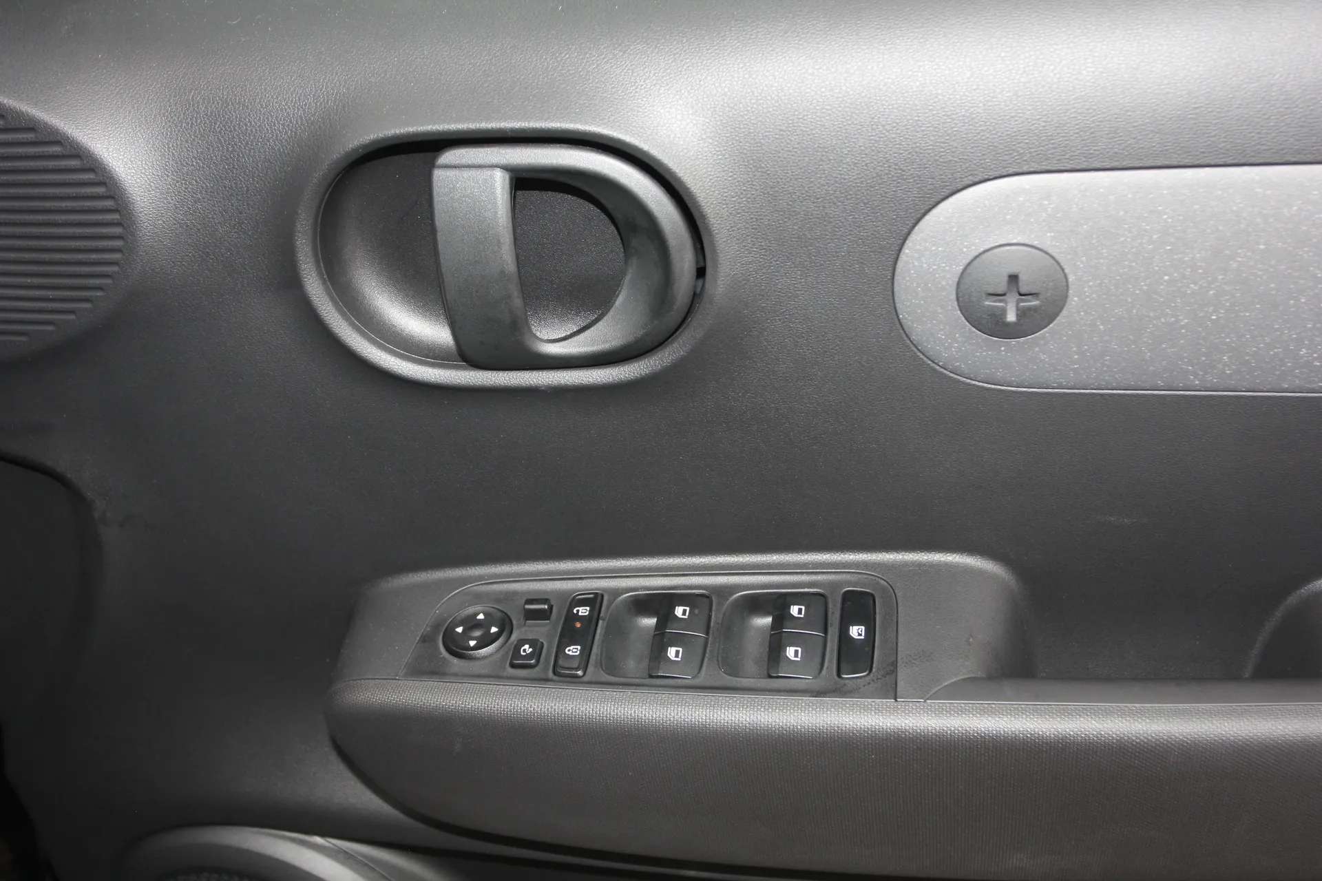 2025 HYUNDAI INSTER 2025 HYUNDAI INSTER