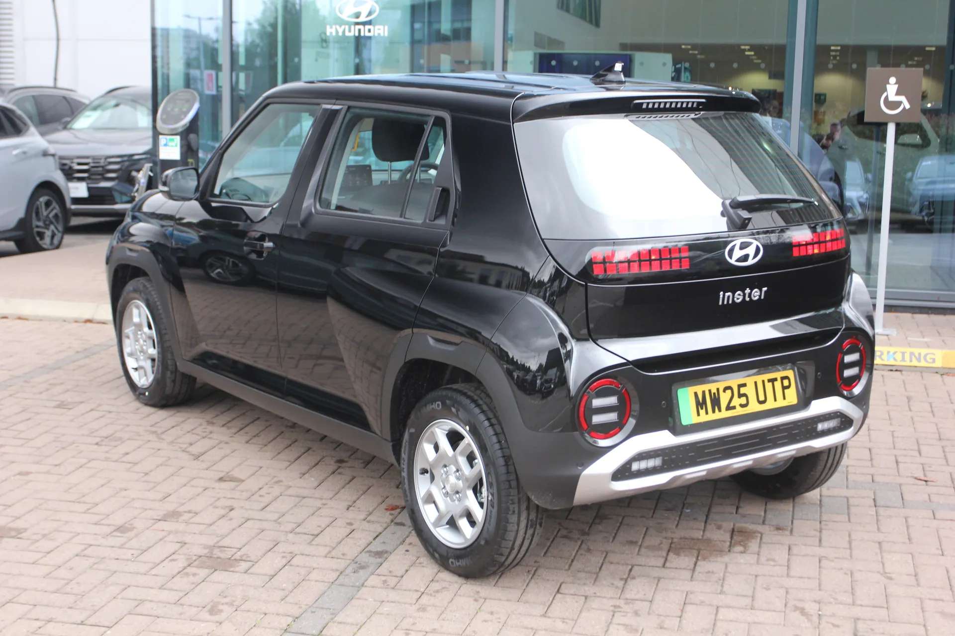 2025 HYUNDAI INSTER 2025 HYUNDAI INSTER