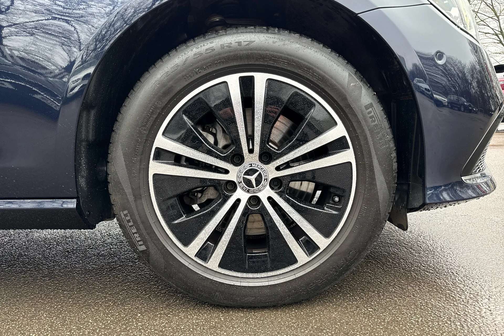 A 2022 MERCEDES-BENZ E-CLASS E200 Sport 4dr 9G-Tronic A 2022 MERCEDES-BENZ E-CLASS E200 Sport 4dr 9G-Tronic