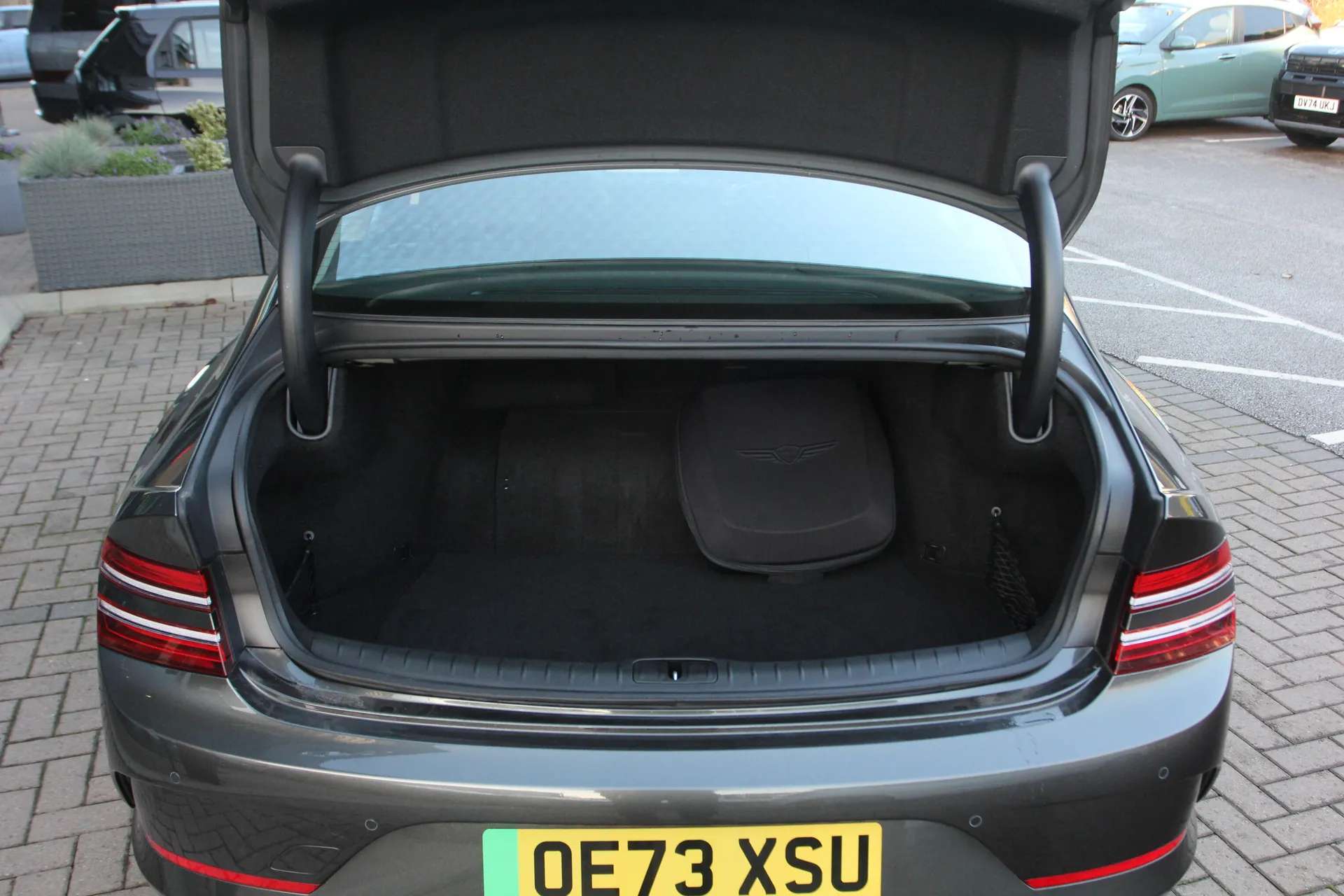 2023 GENESIS G80 2023 GENESIS G80