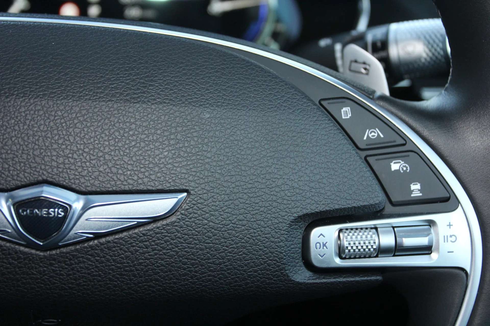 2023 GENESIS G80 2023 GENESIS G80