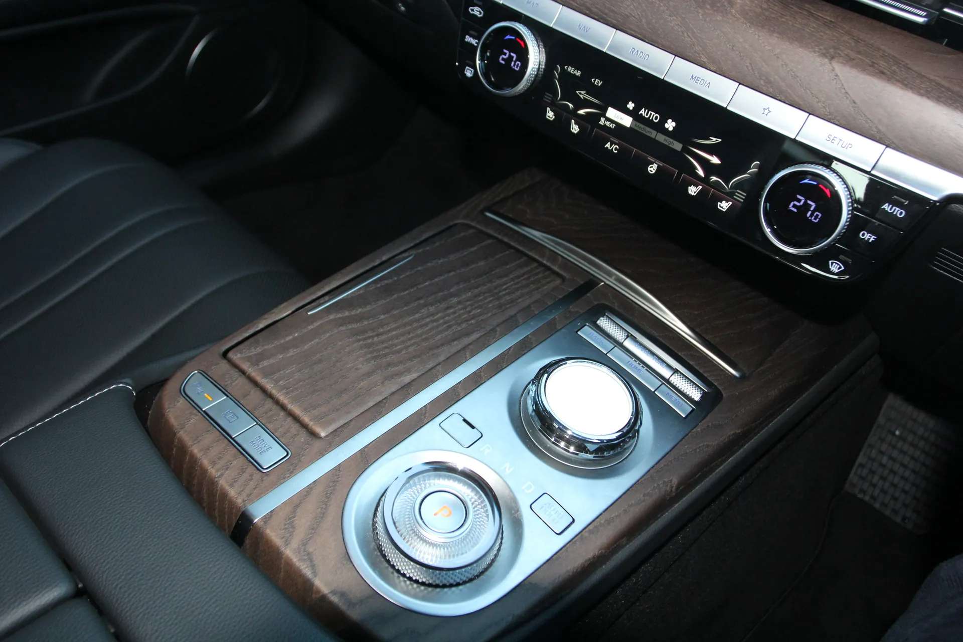 2023 GENESIS G80 2023 GENESIS G80