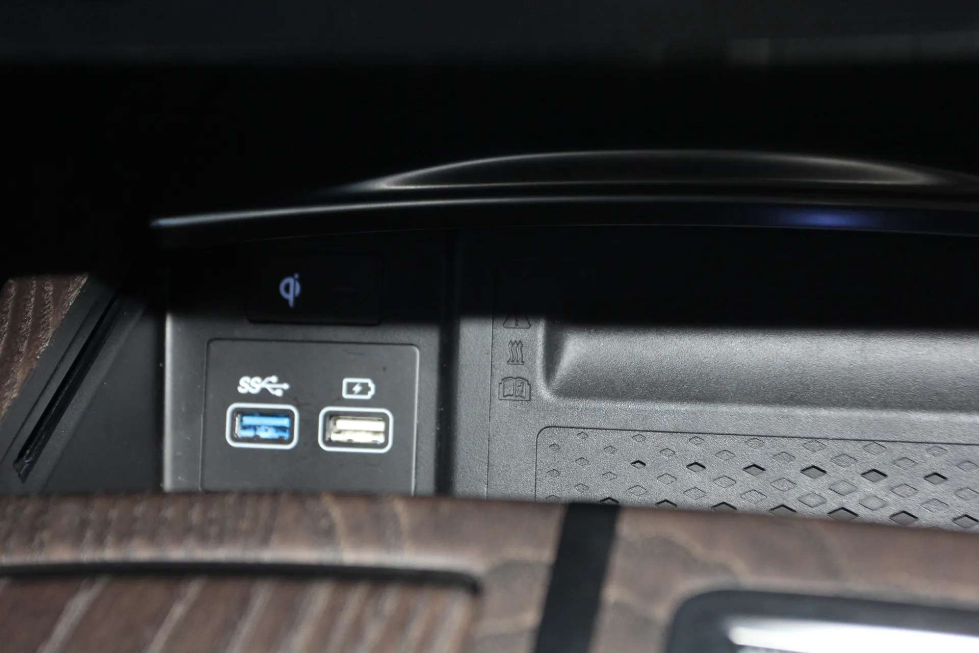 2023 GENESIS G80 2023 GENESIS G80