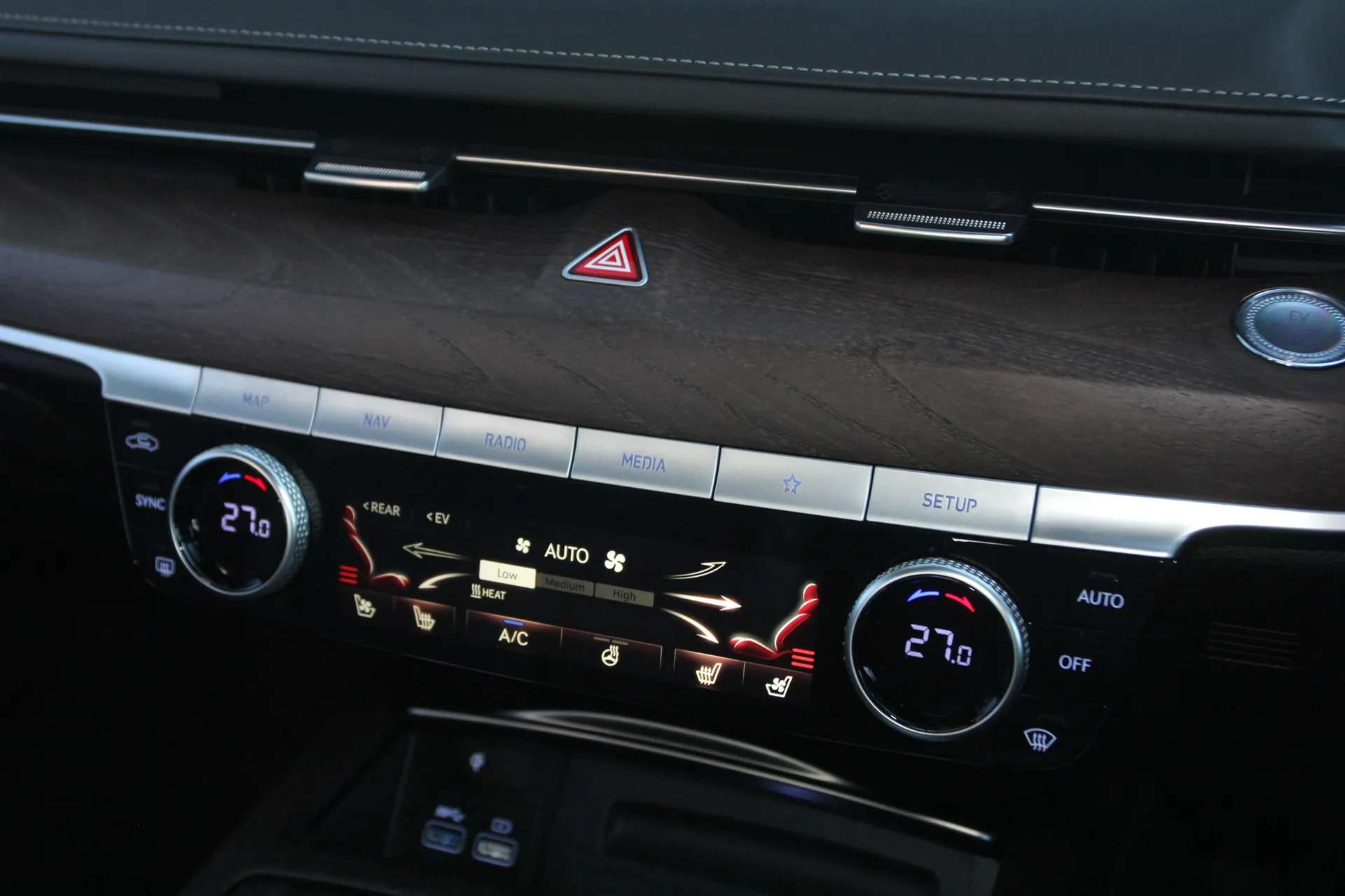 2023 GENESIS G80 2023 GENESIS G80