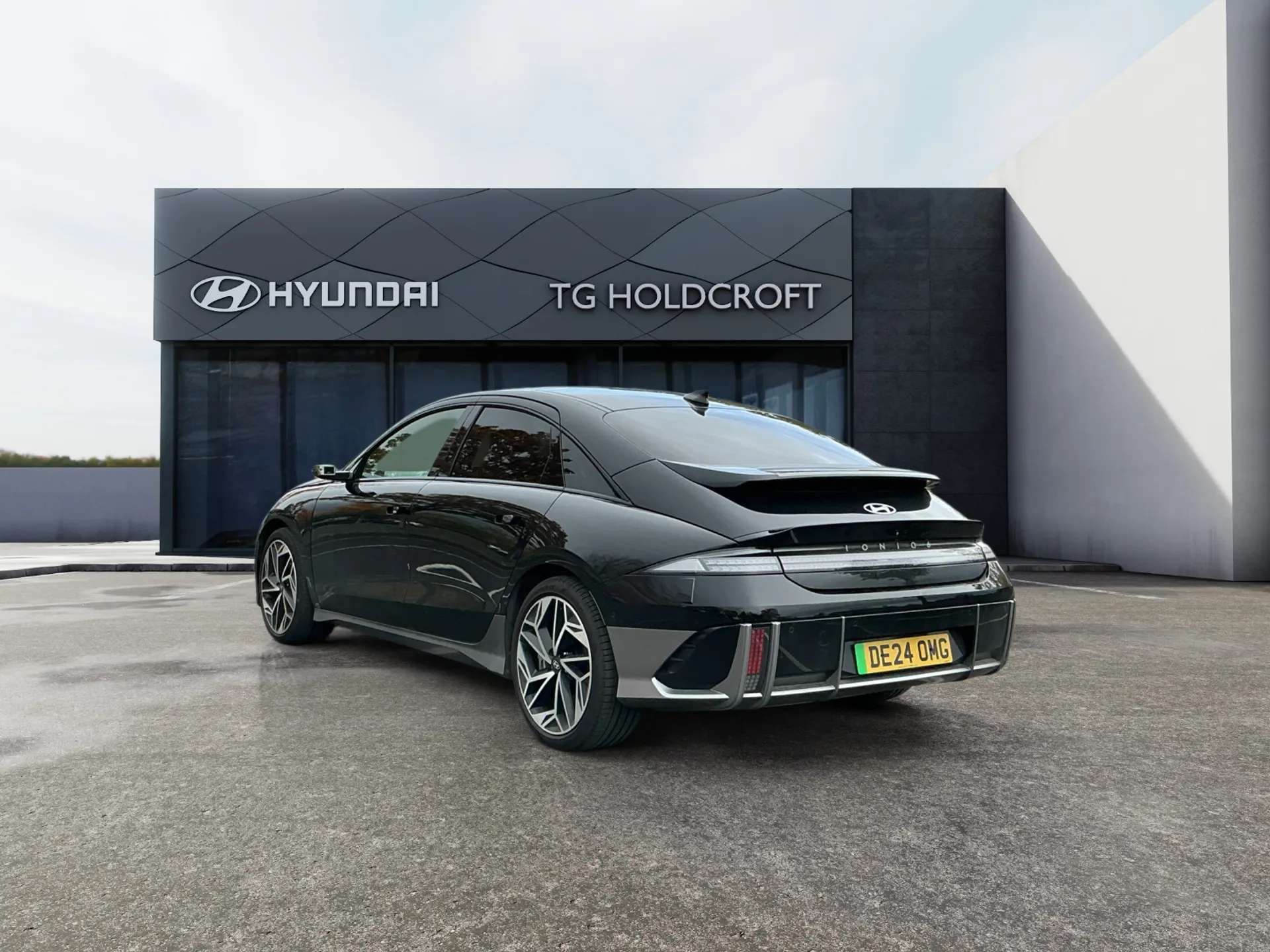 A 2024 HYUNDAI IONIQ 6 239kW Ultimate 77kWh 4dr AWD Auto A 2024 HYUNDAI IONIQ 6 239kW Ultimate 77kWh 4dr AWD Auto