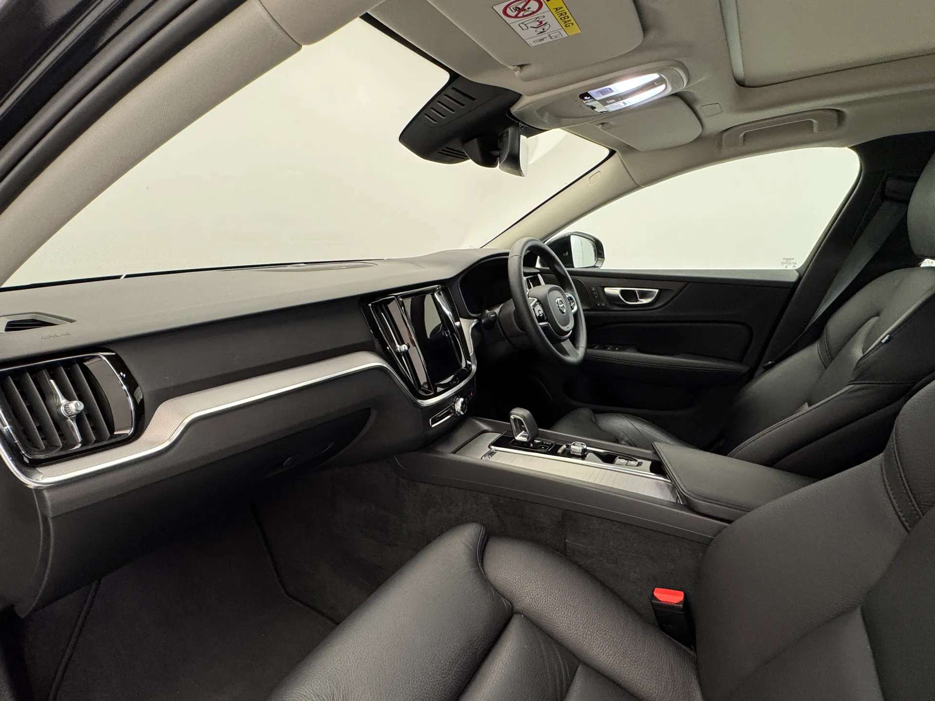2023 VOLVO S60 2023 VOLVO S60