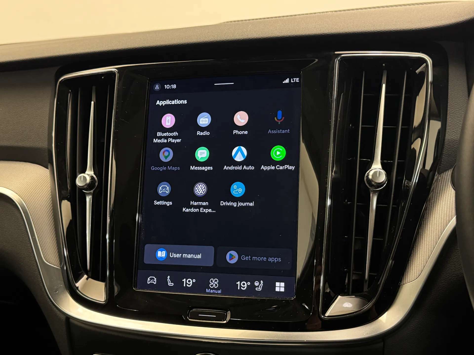 2023 VOLVO S60 2023 VOLVO S60