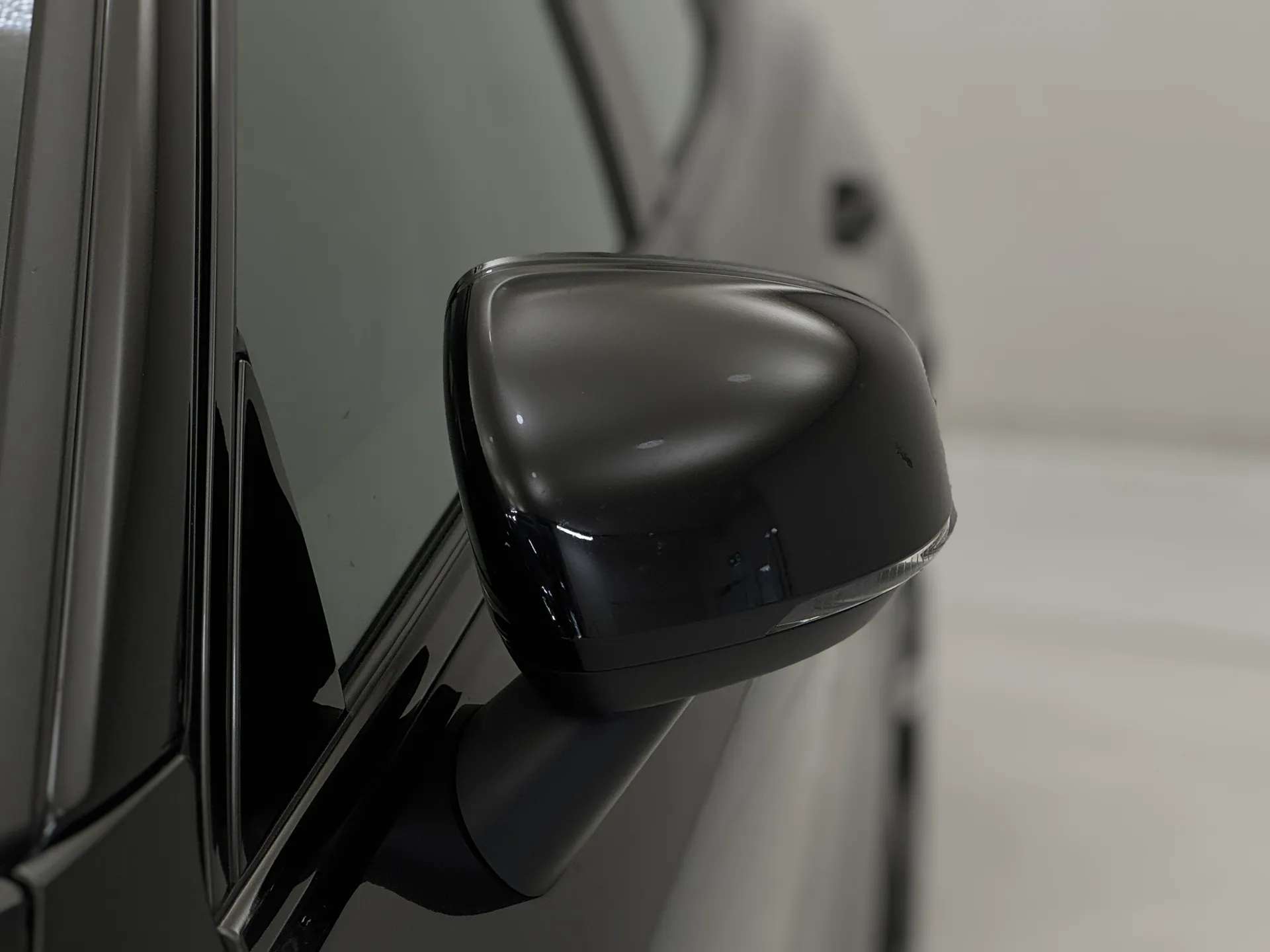 2023 VOLVO S60 2023 VOLVO S60