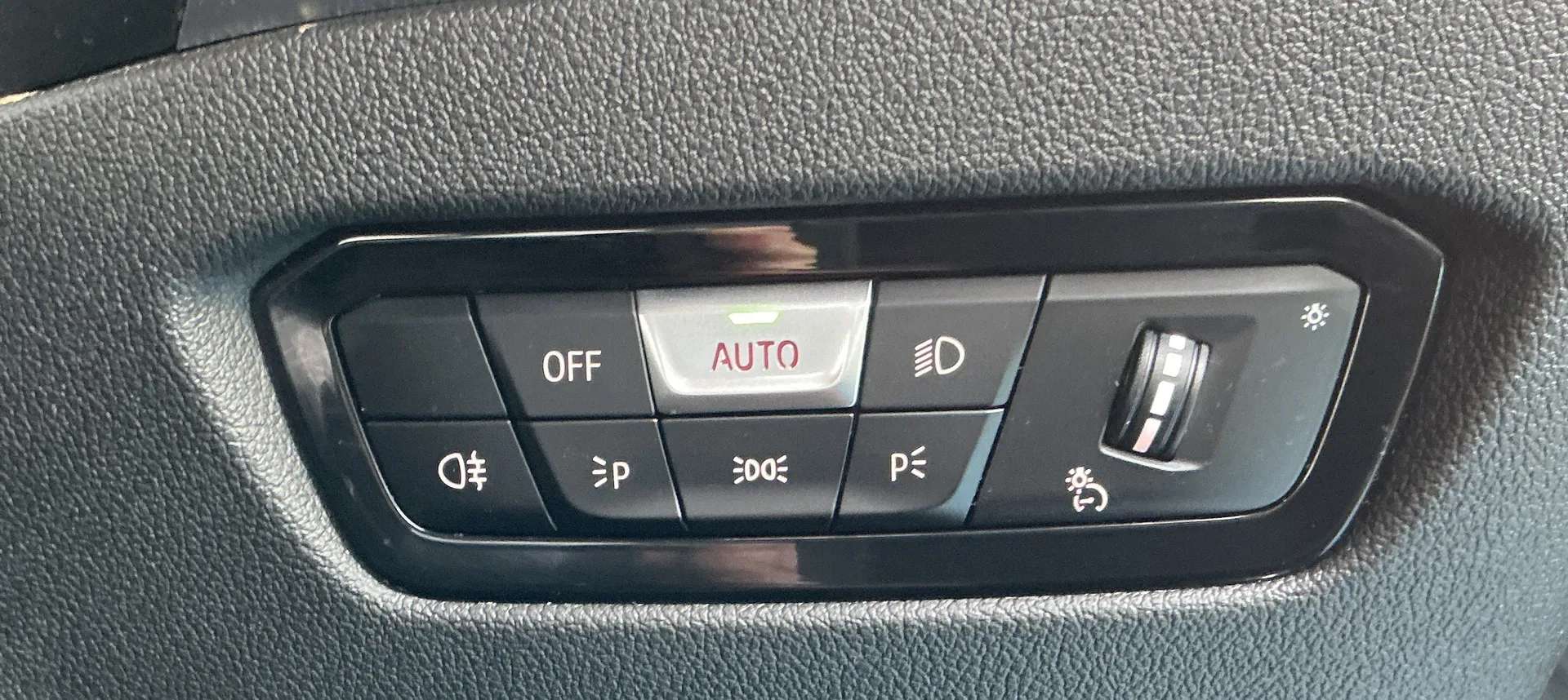 2024 BMW 3 SERIES 2024 BMW 3 SERIES