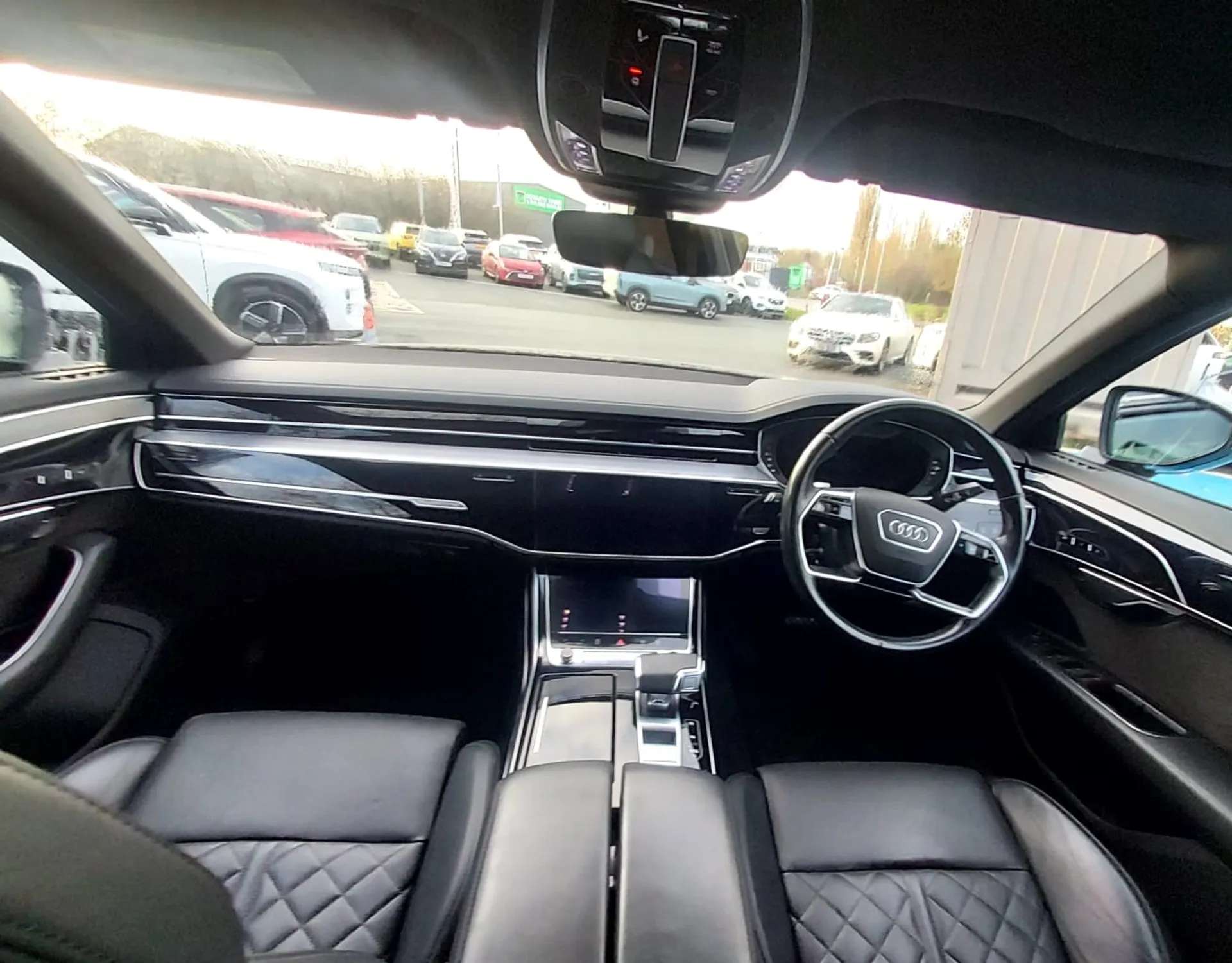 2021 AUDI A8 2021 AUDI A8