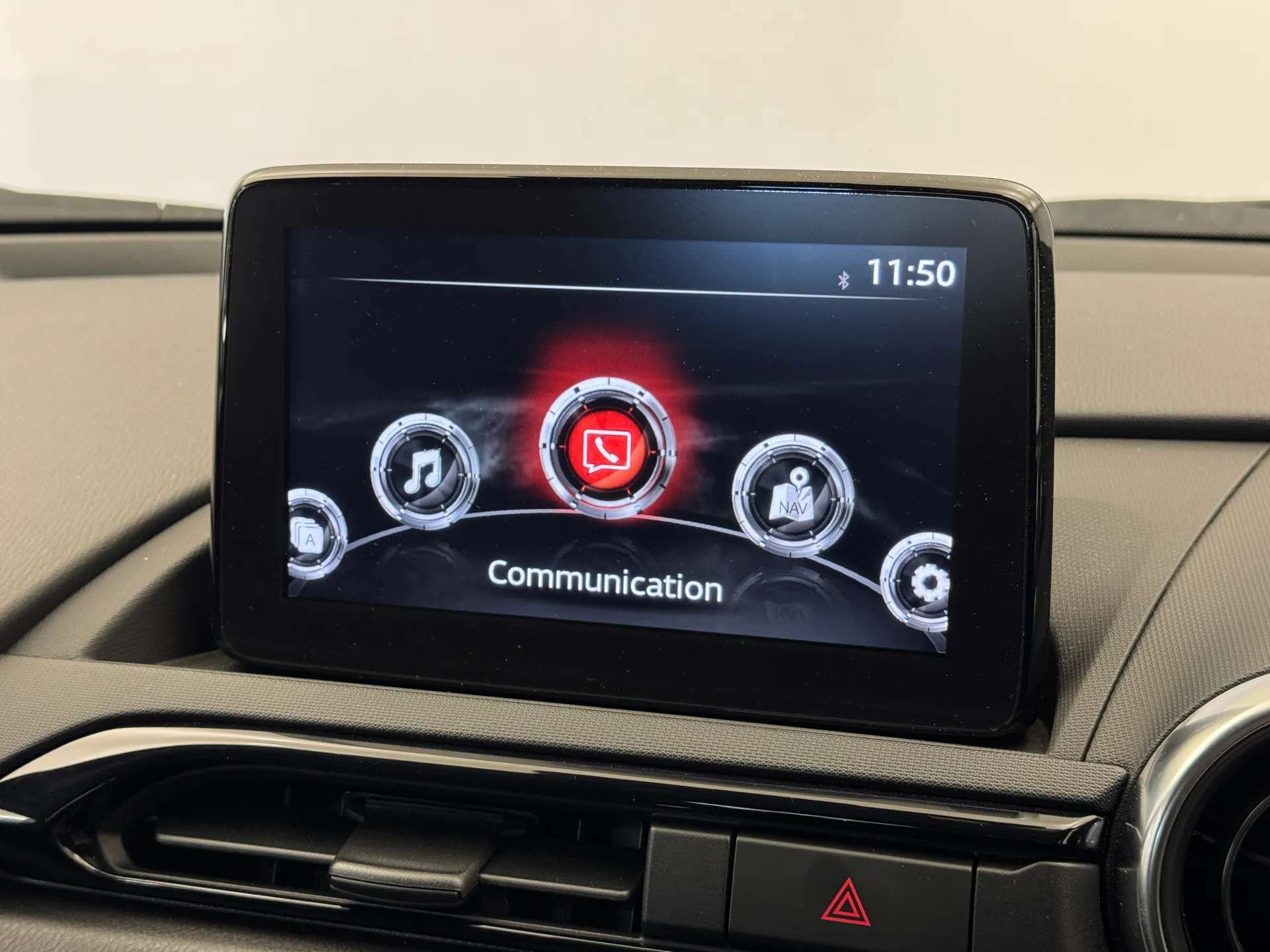 2022 MAZDA MX-5 2022 MAZDA MX-5