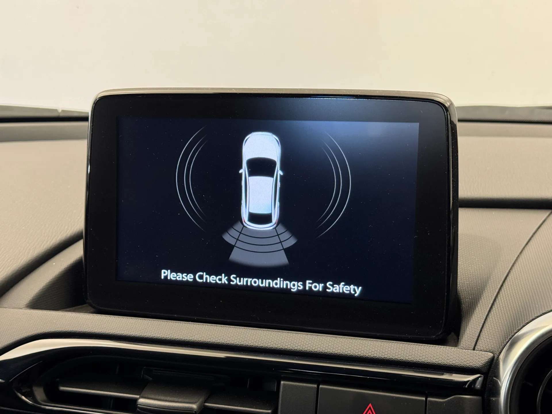 2022 MAZDA MX-5 2022 MAZDA MX-5