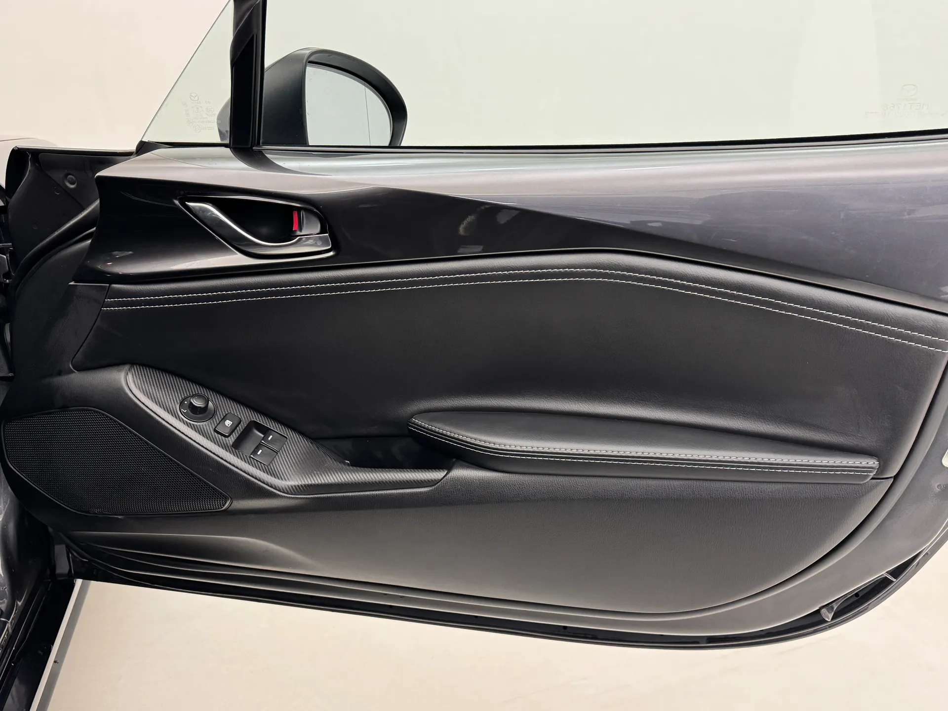 2022 MAZDA MX-5 2022 MAZDA MX-5