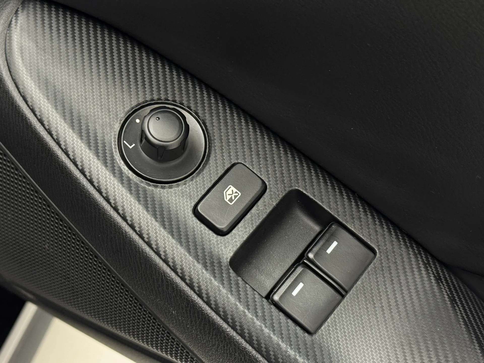 2022 MAZDA MX-5 2022 MAZDA MX-5