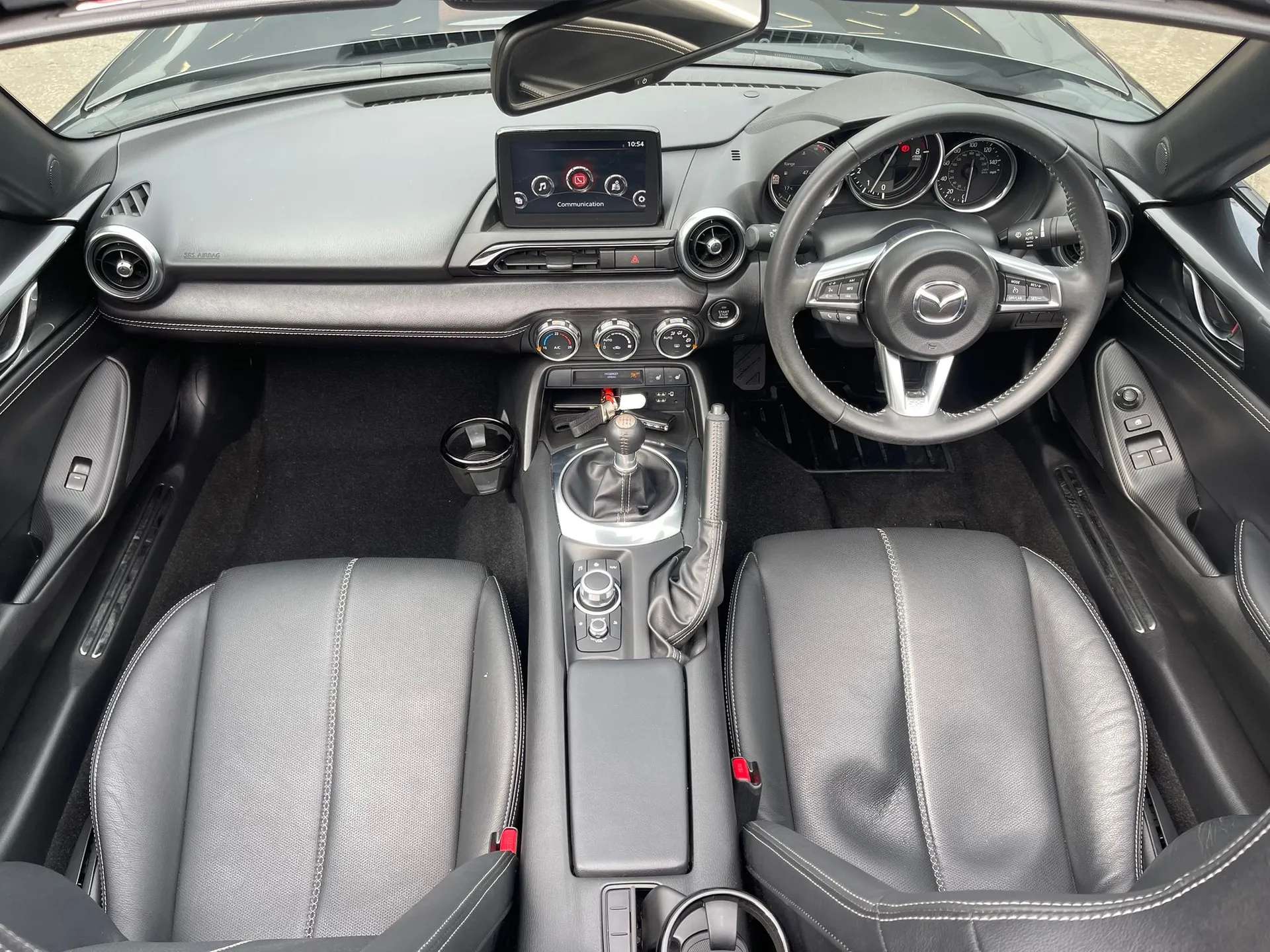 2022 MAZDA MX-5 2022 MAZDA MX-5