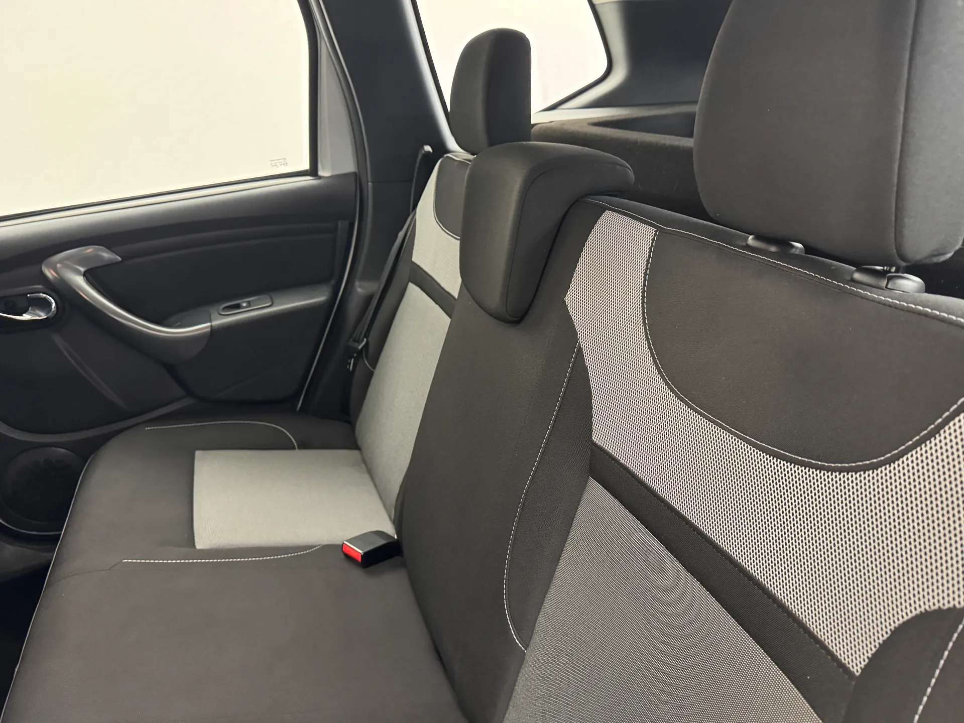 2016 DACIA DUSTER 2016 DACIA DUSTER