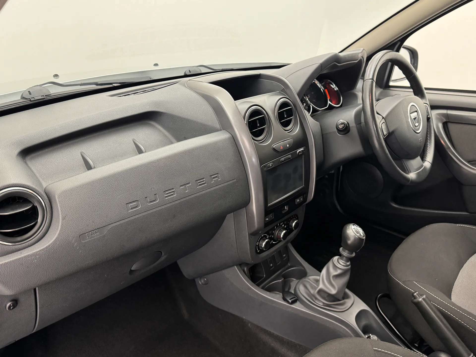 2016 DACIA DUSTER 2016 DACIA DUSTER