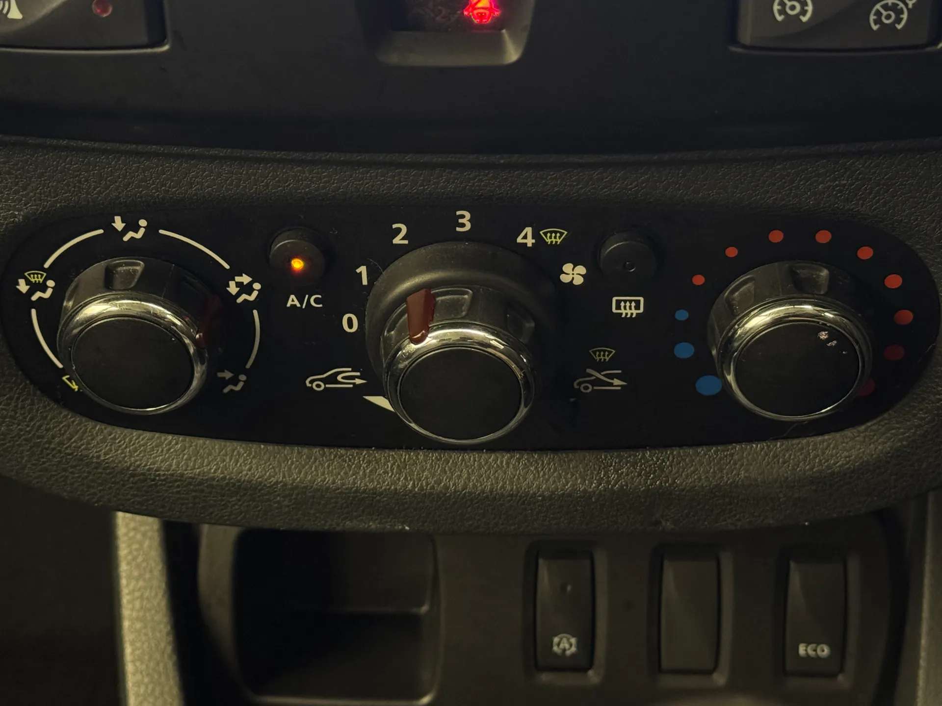 2016 DACIA DUSTER 2016 DACIA DUSTER