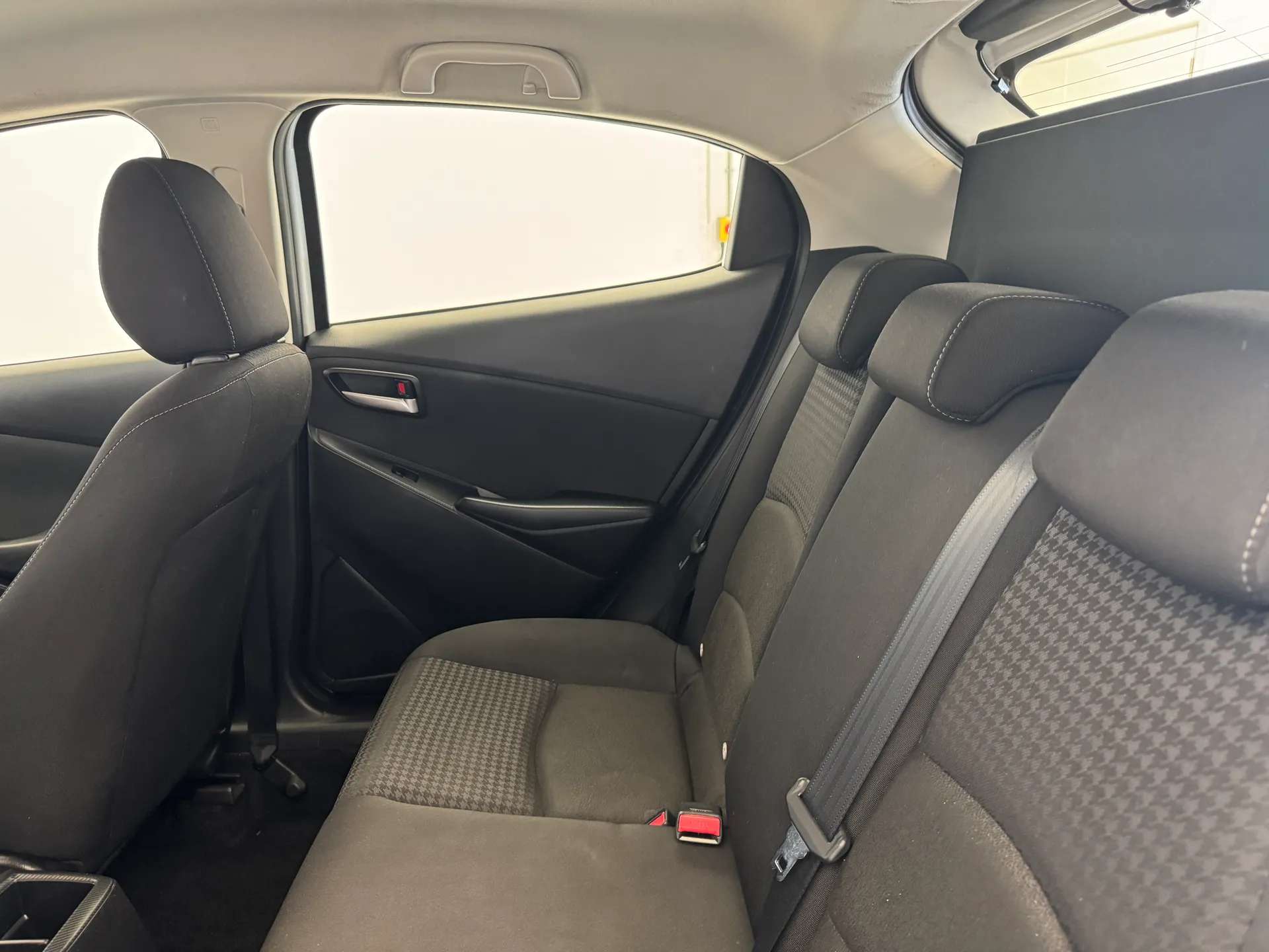 2019 MAZDA MAZDA2 2019 MAZDA MAZDA2
