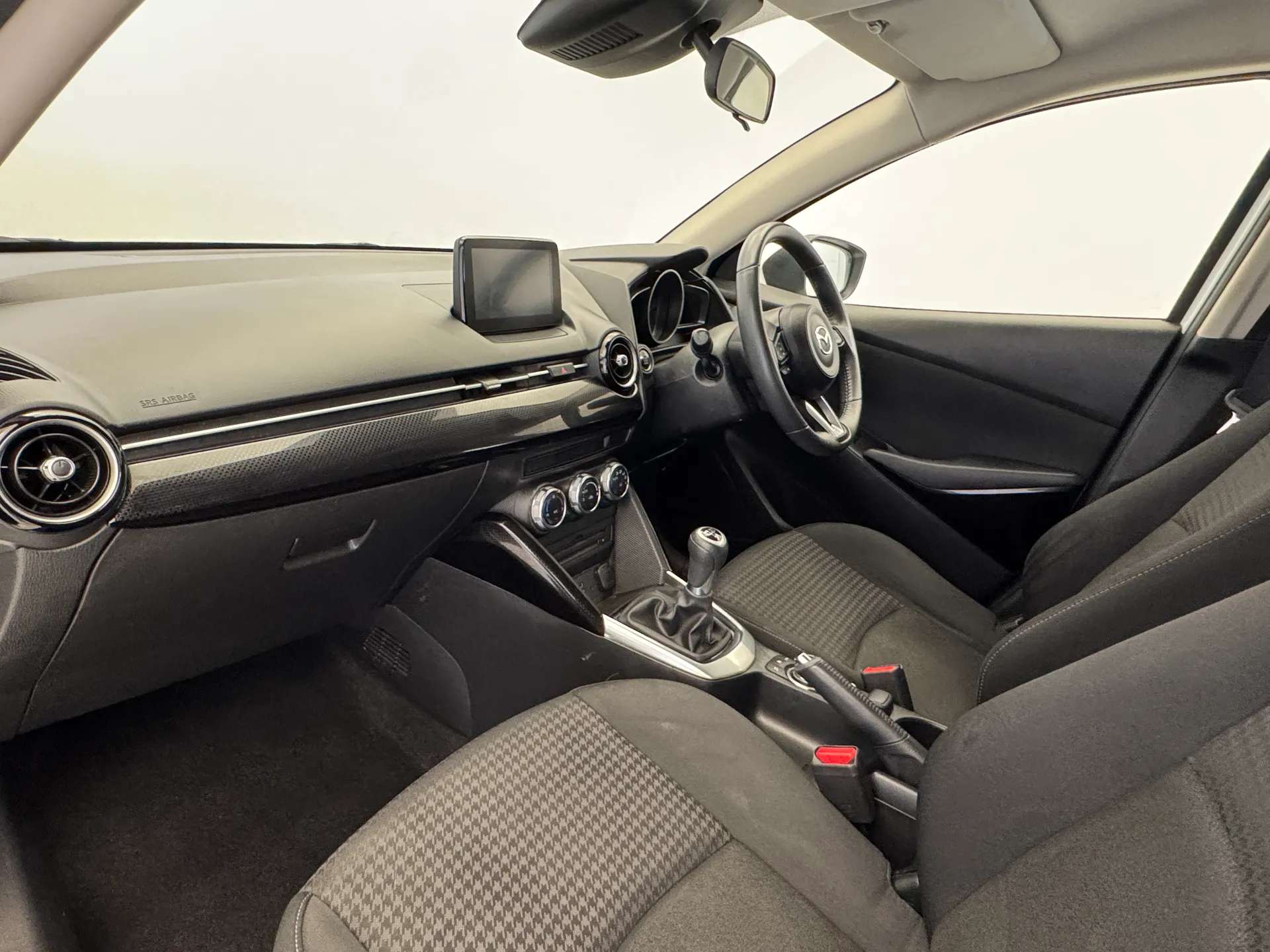 2019 MAZDA MAZDA2 2019 MAZDA MAZDA2