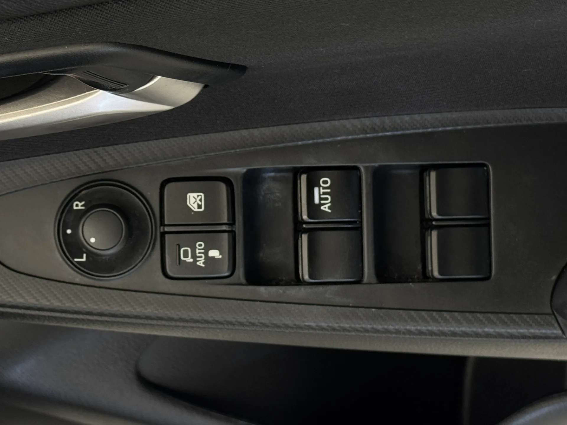 2019 MAZDA MAZDA2 2019 MAZDA MAZDA2