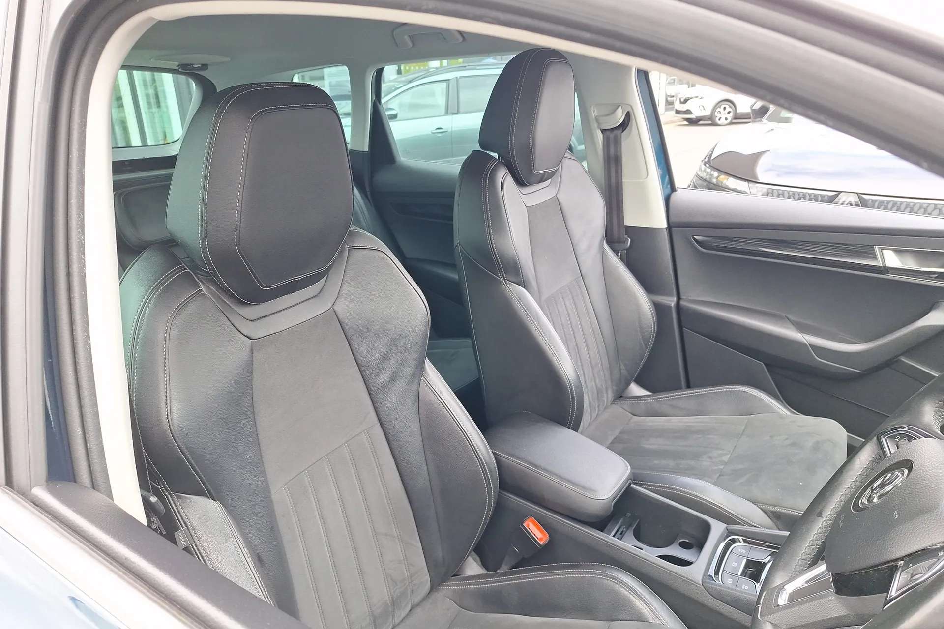 2019 SKODA KAROQ 2019 SKODA KAROQ