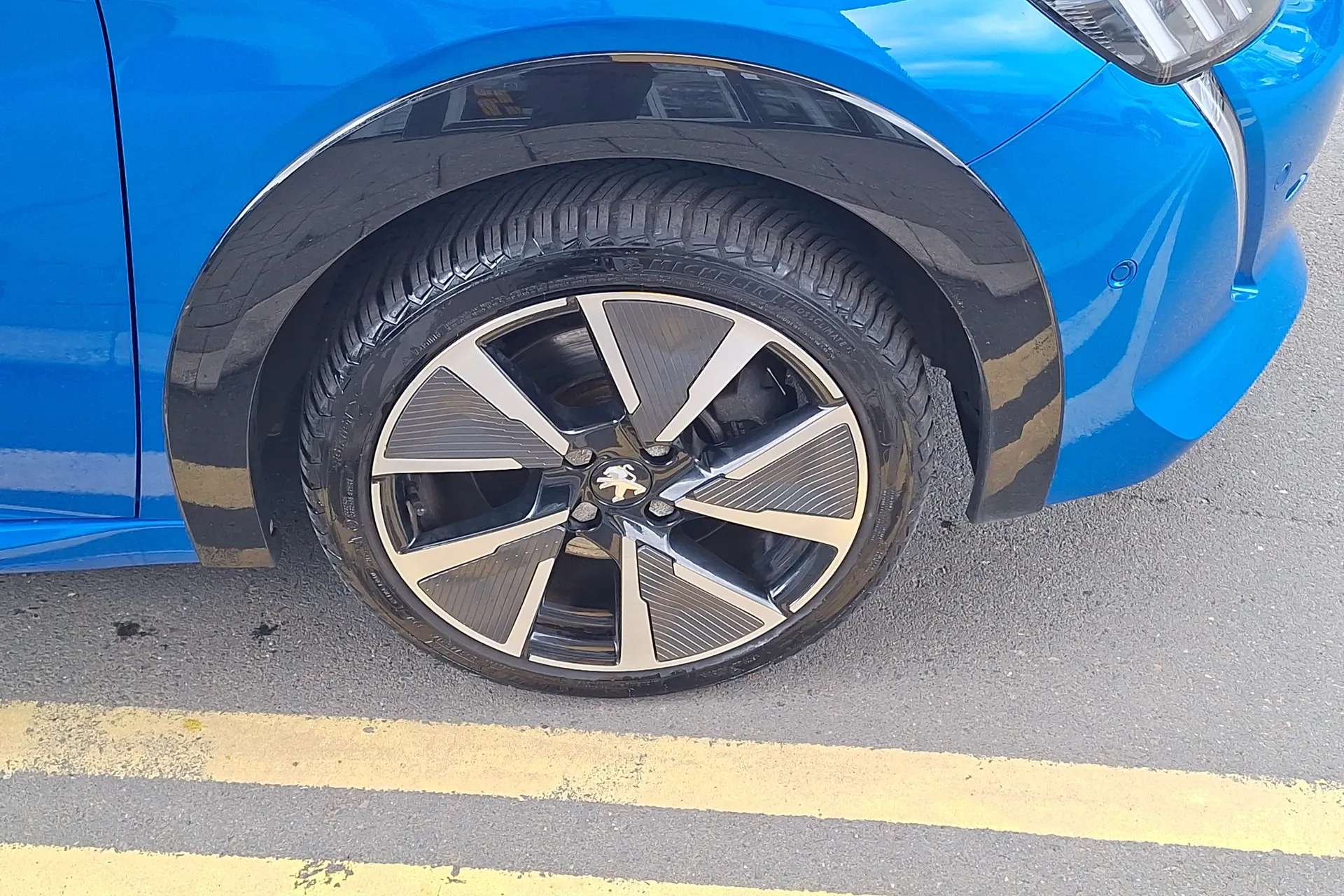 A 2021 PEUGEOT 208 100kW GT Premium 50kWh 5dr Auto A 2021 PEUGEOT 208 100kW GT Premium 50kWh 5dr Auto