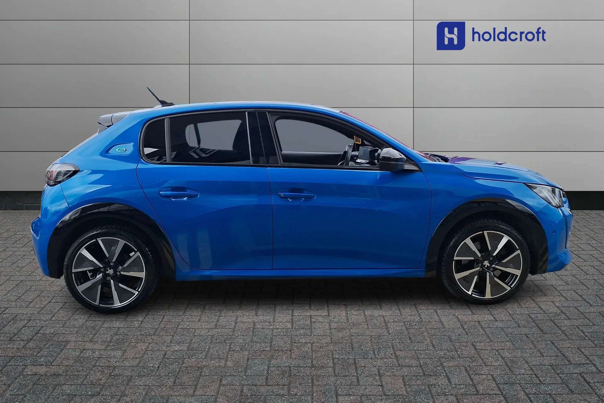 2021 PEUGEOT 208 2021 PEUGEOT 208