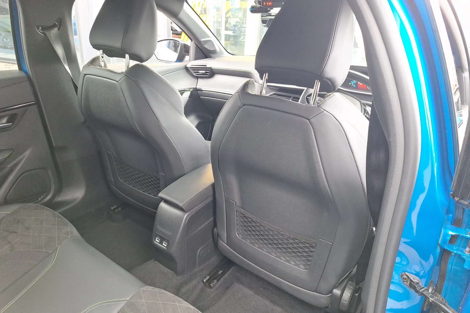 2021 PEUGEOT 208 2021 PEUGEOT 208