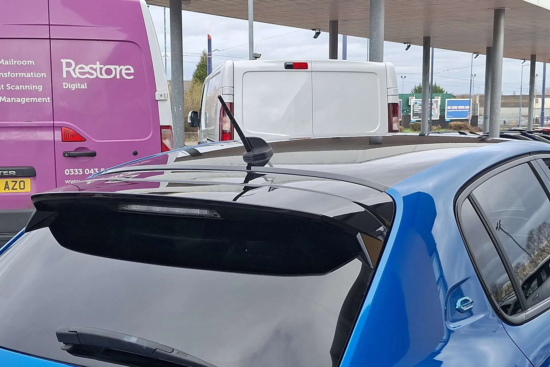 2021 PEUGEOT 208 2021 PEUGEOT 208