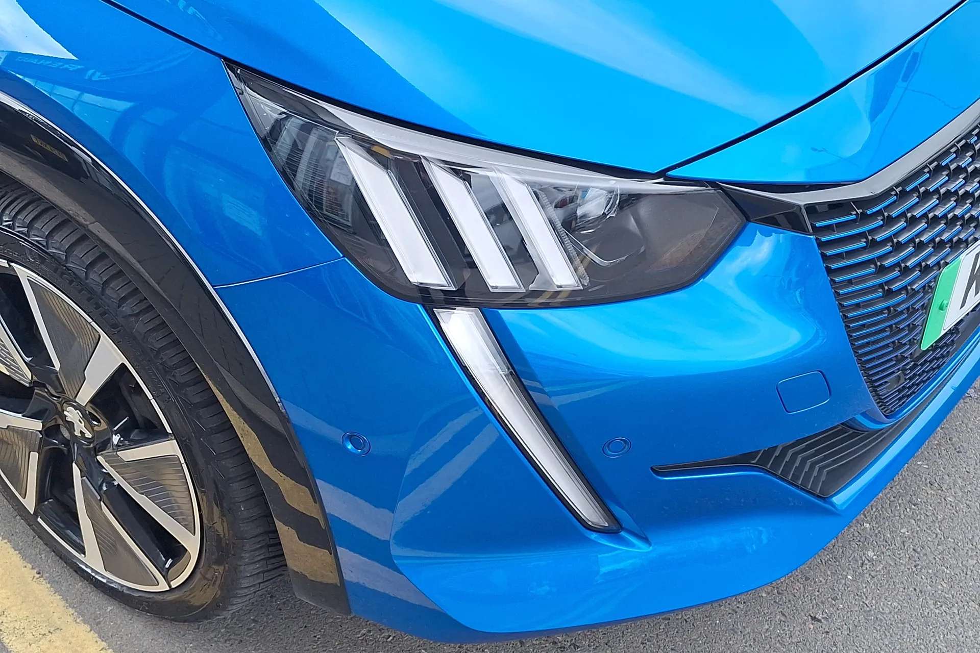 2021 PEUGEOT 208 2021 PEUGEOT 208