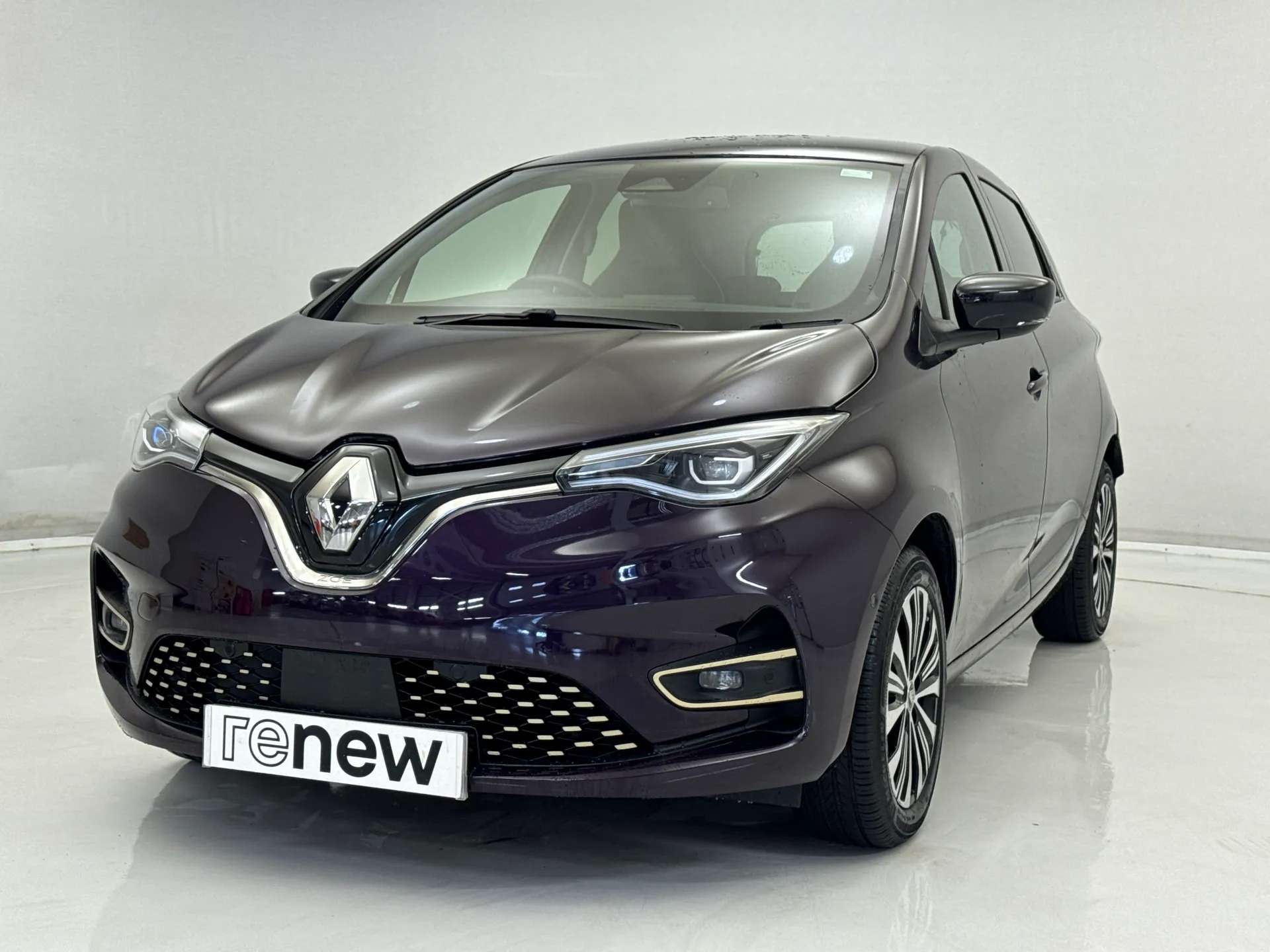 A 2023 RENAULT ZOE 100kW Techno R135 50kWh 5dr Auto A 2023 RENAULT ZOE 100kW Techno R135 50kWh 5dr Auto