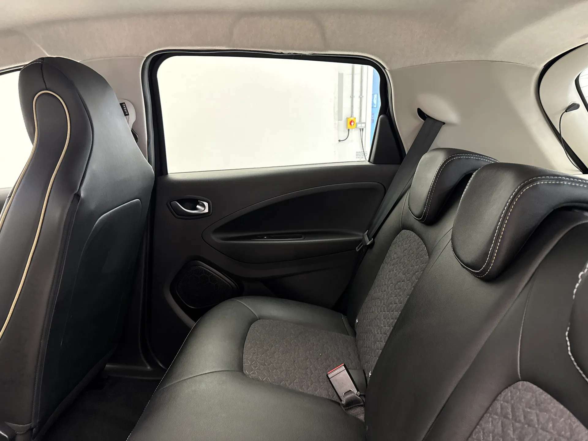 2023 RENAULT ZOE 2023 RENAULT ZOE
