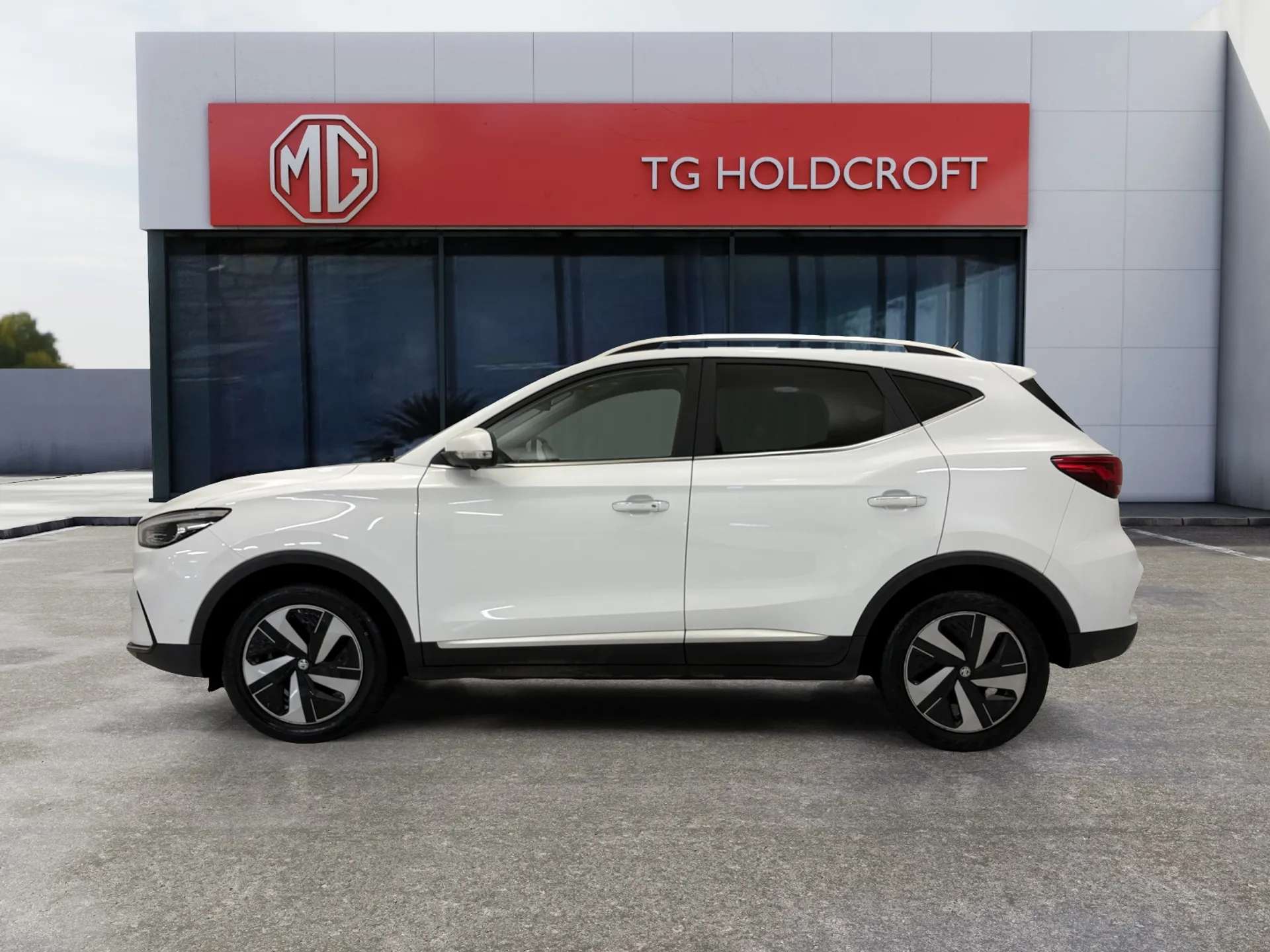 A 2024 MG ZS 130kW Trophy Connect EV 51kWh 5dr Auto ð Trophy Connect ð A 2024 MG ZS 130kW Trophy Connect EV 51kWh 5dr Auto ð Trophy Connect ð