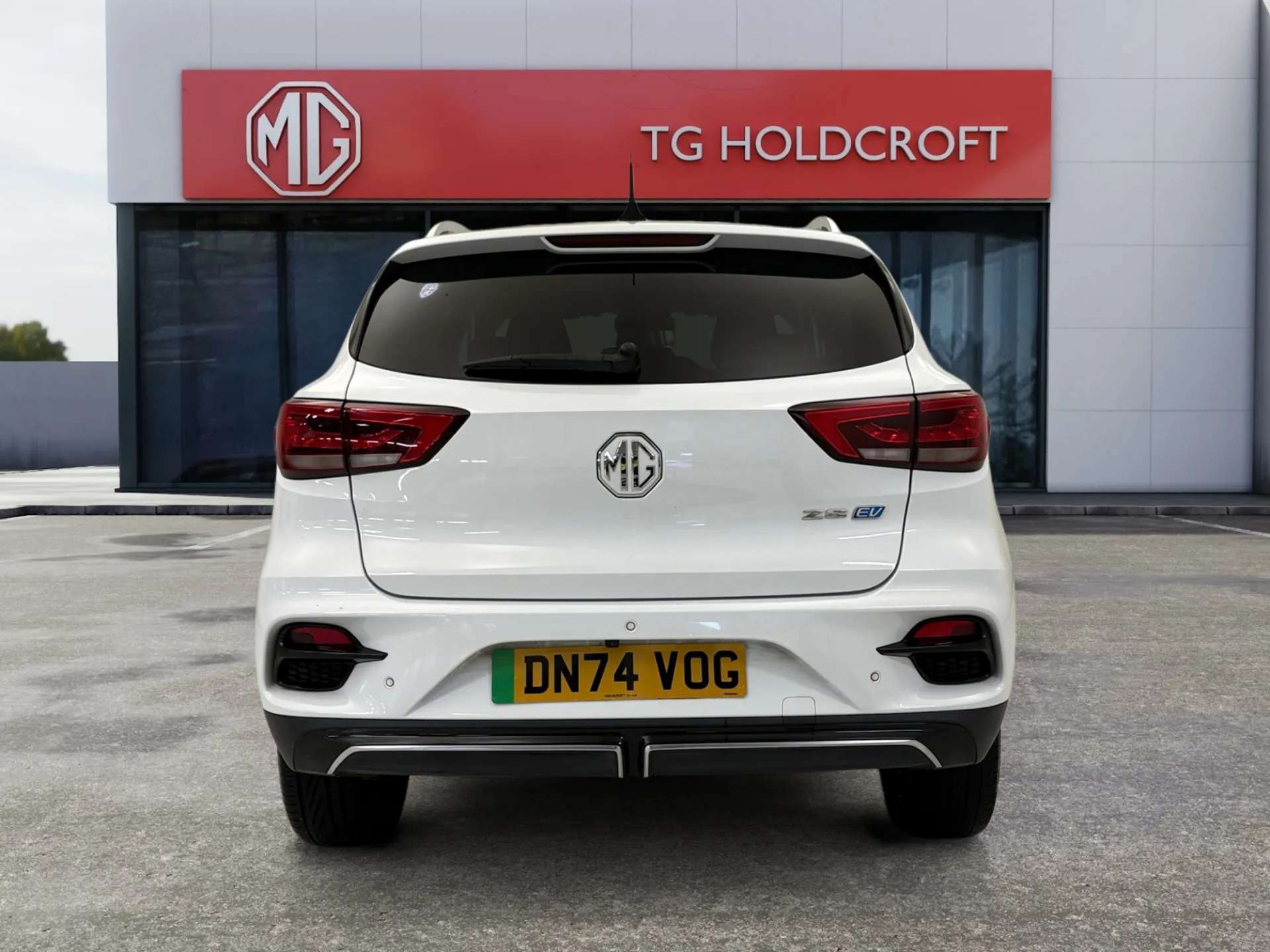 A 2024 MG ZS 130kW Trophy Connect EV 51kWh 5dr Auto ð Trophy Connect ð A 2024 MG ZS 130kW Trophy Connect EV 51kWh 5dr Auto ð Trophy Connect ð