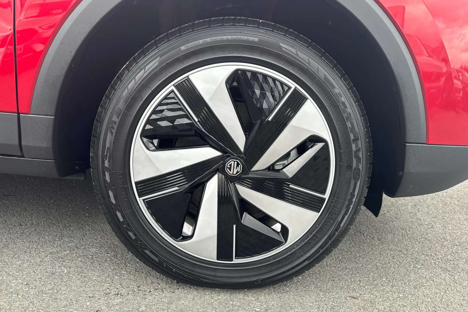A 2024 MG MOTOR UK ZS 130kW Trophy EV 51kWh 5dr Auto A 2024 MG MOTOR UK ZS 130kW Trophy EV 51kWh 5dr Auto