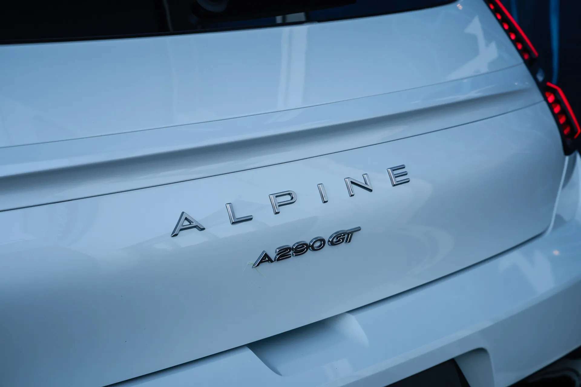 2025 ALPINE A290 2025 ALPINE A290