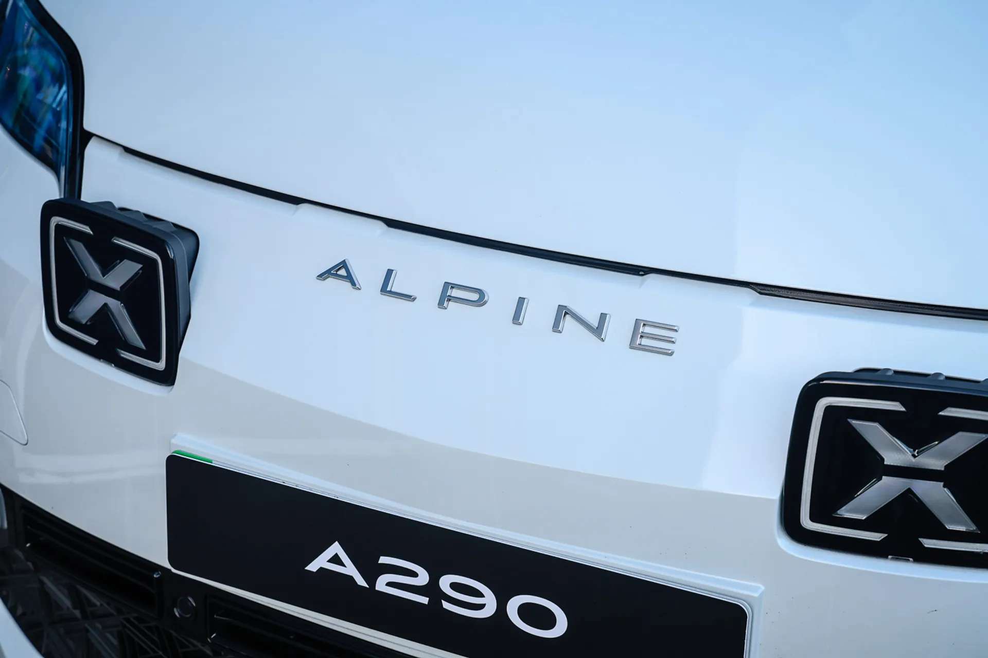 2025 ALPINE A290 2025 ALPINE A290