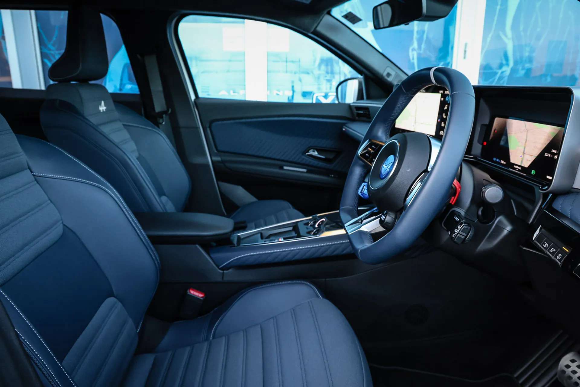 2025 ALPINE A290 2025 ALPINE A290