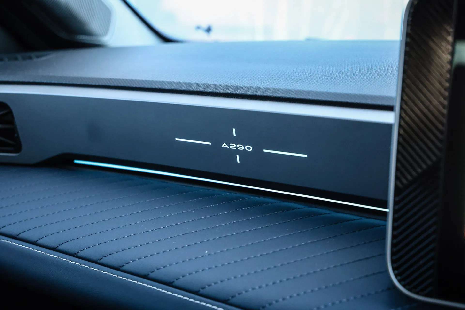 2025 ALPINE A290 2025 ALPINE A290