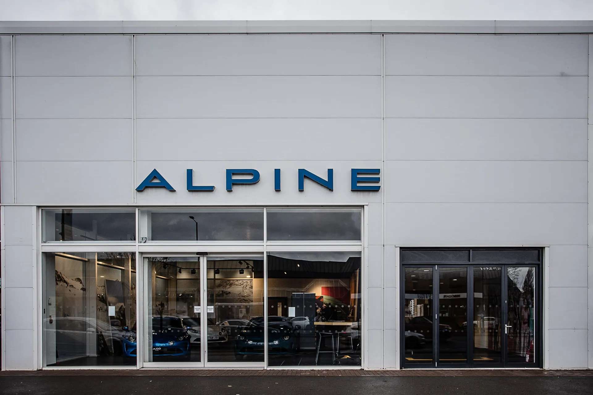 2025 ALPINE A290 2025 ALPINE A290