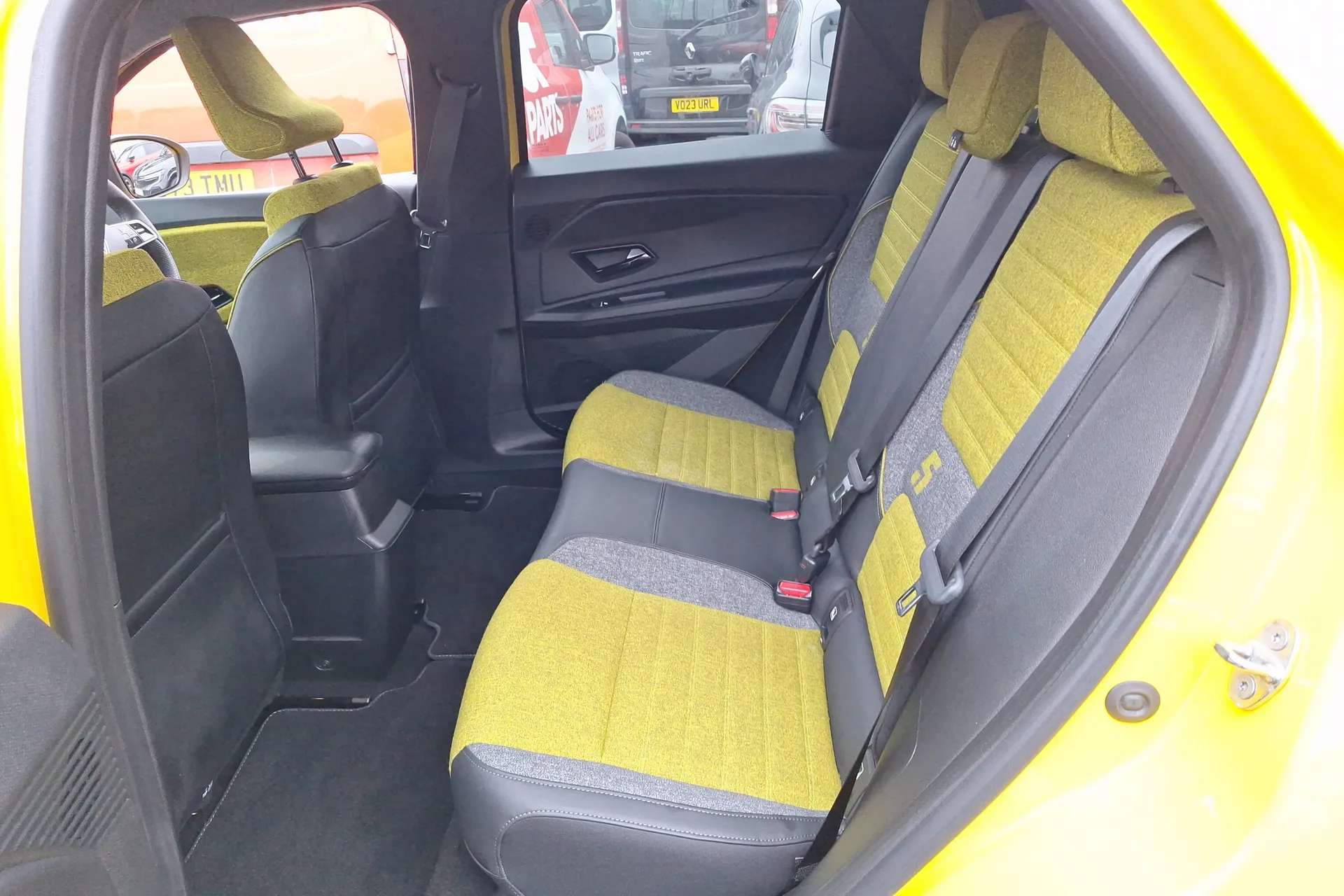 2025 RENAULT 5 2025 RENAULT 5